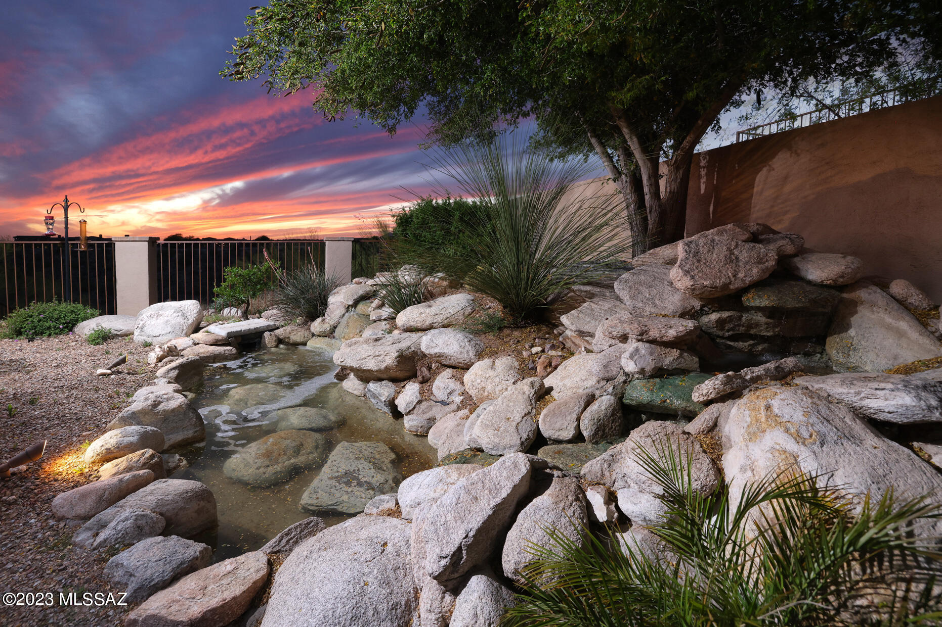 Sabino Mountain (1-290) - Residential