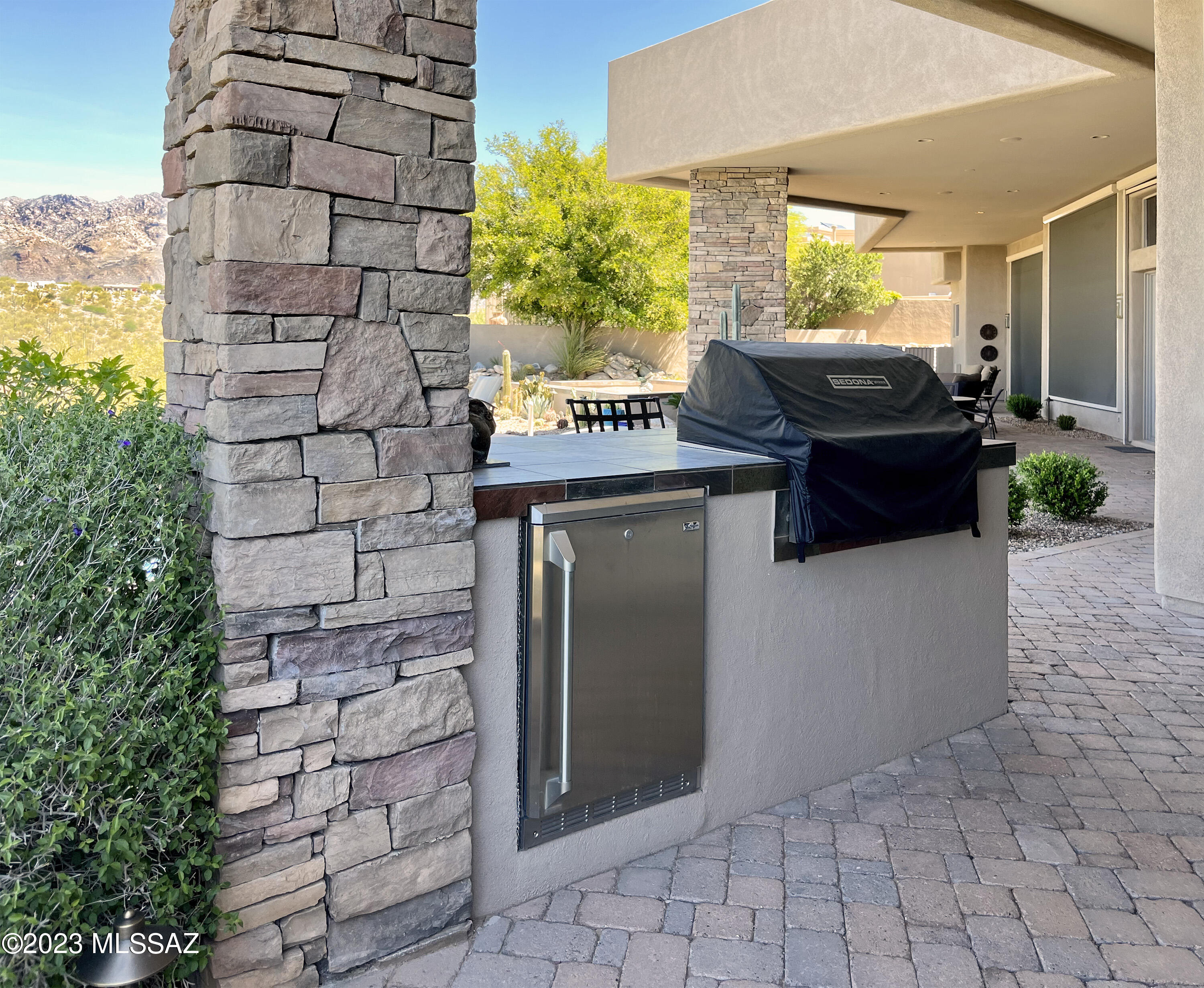 Sabino Mountain (1-290) - Residential
