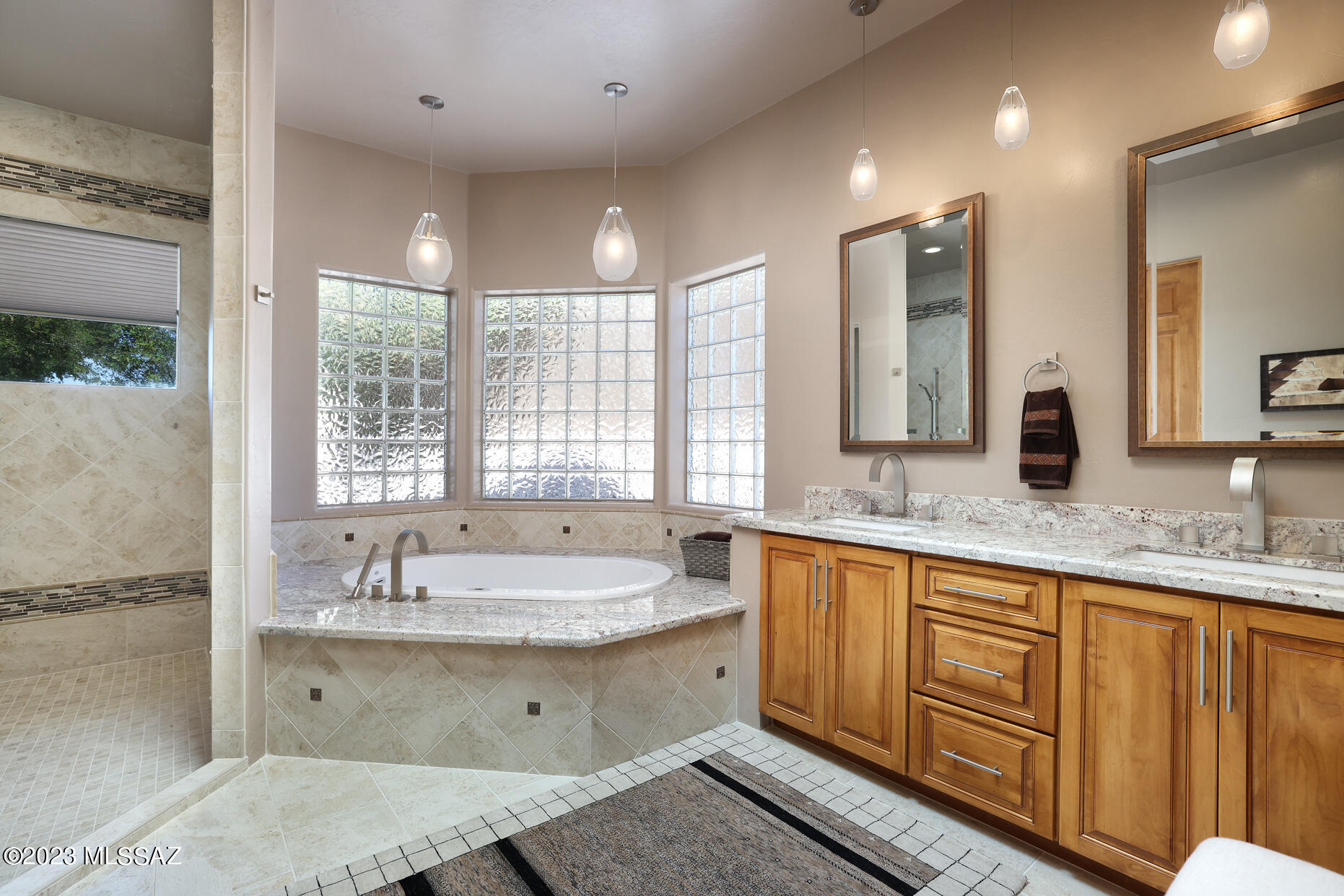Sabino Mountain (1-290) - Residential