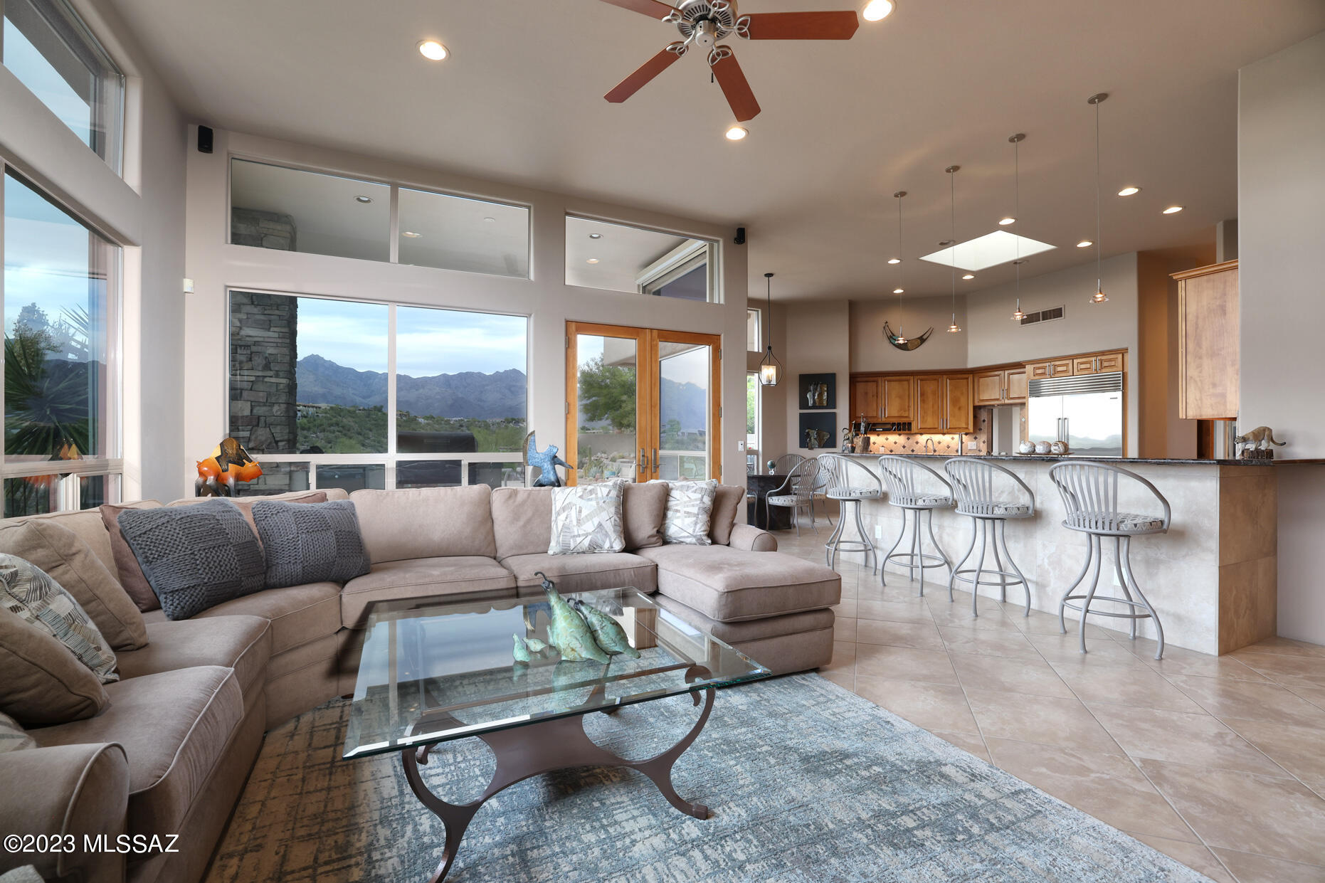 Sabino Mountain (1-290) - Residential