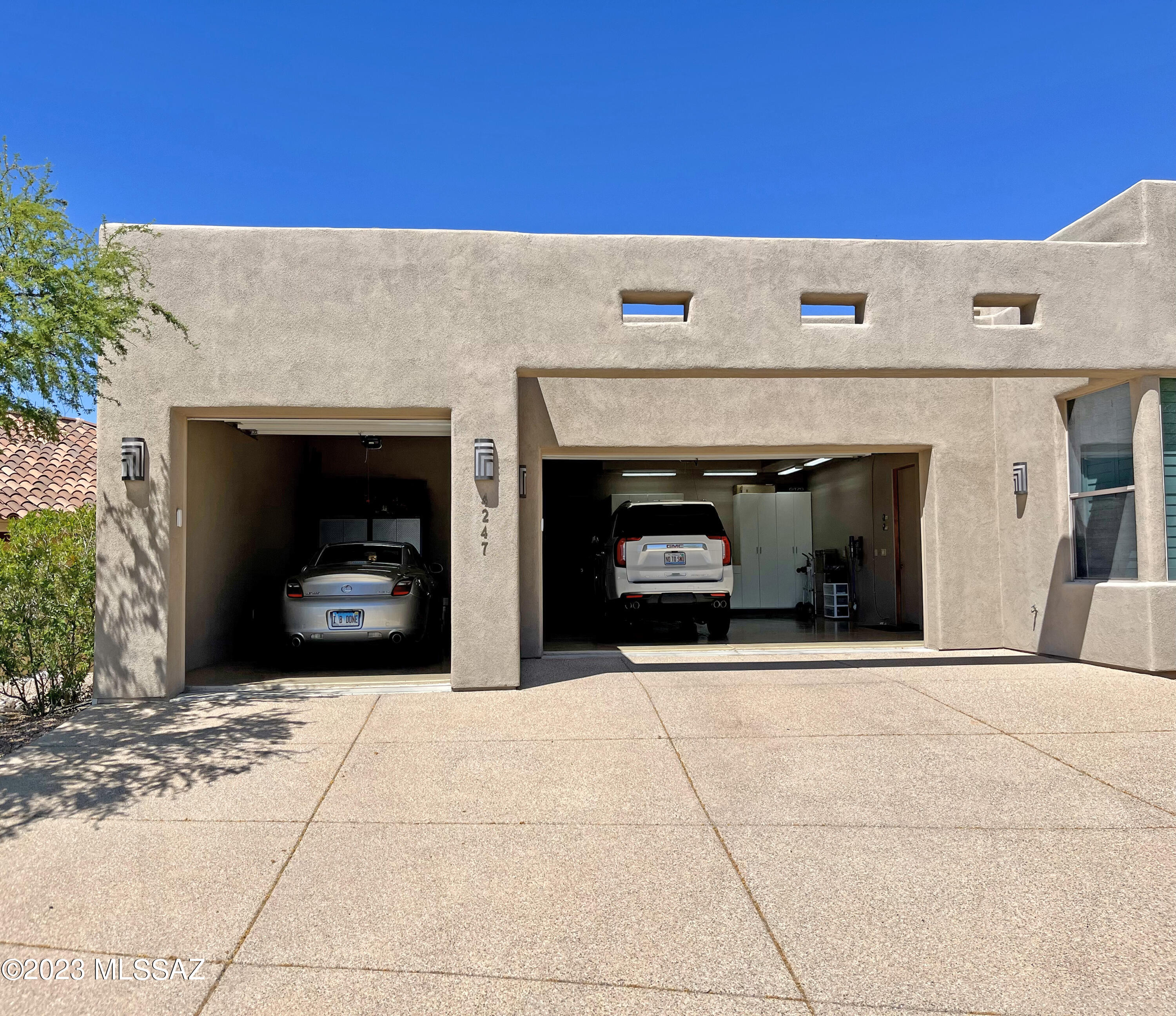 Sabino Mountain (1-290) - Residential