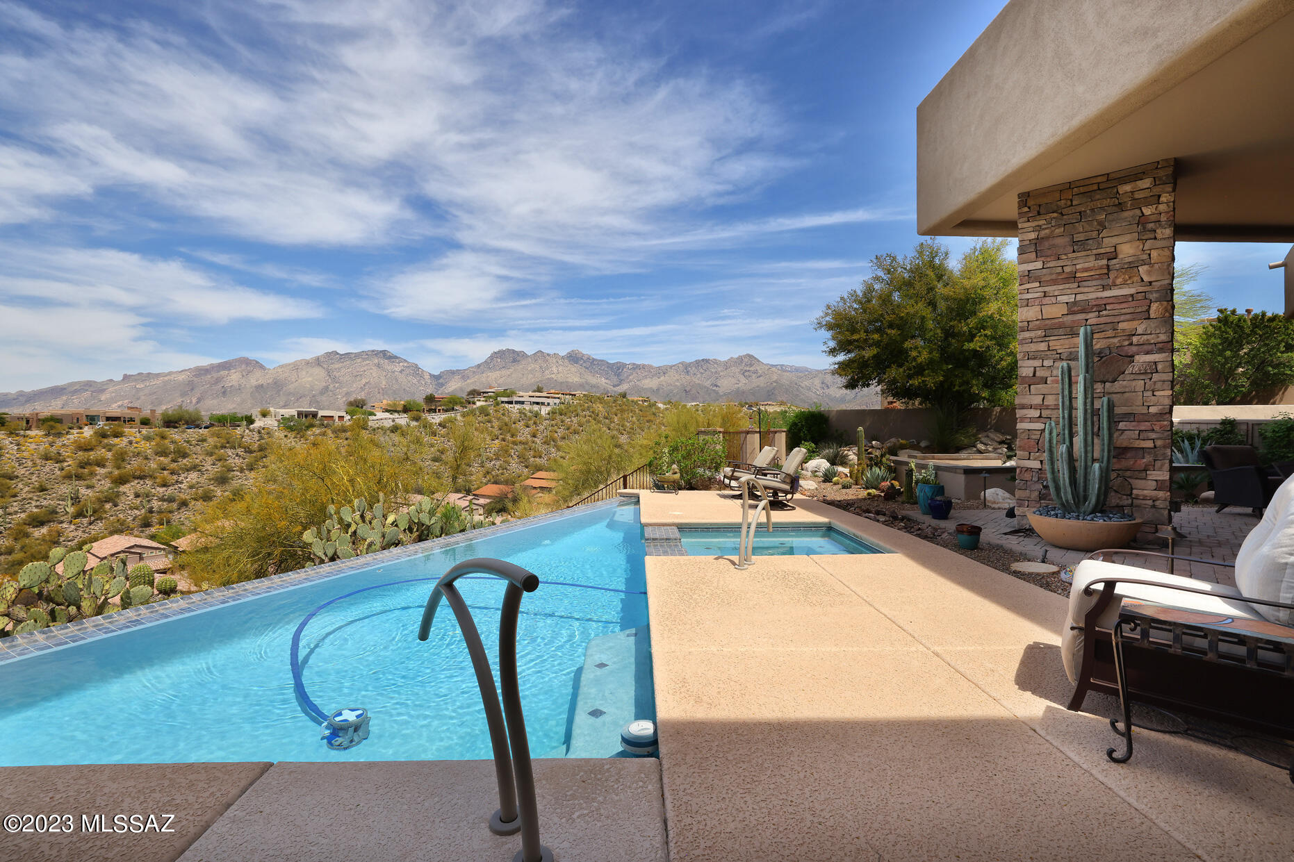Sabino Mountain (1-290) - Residential
