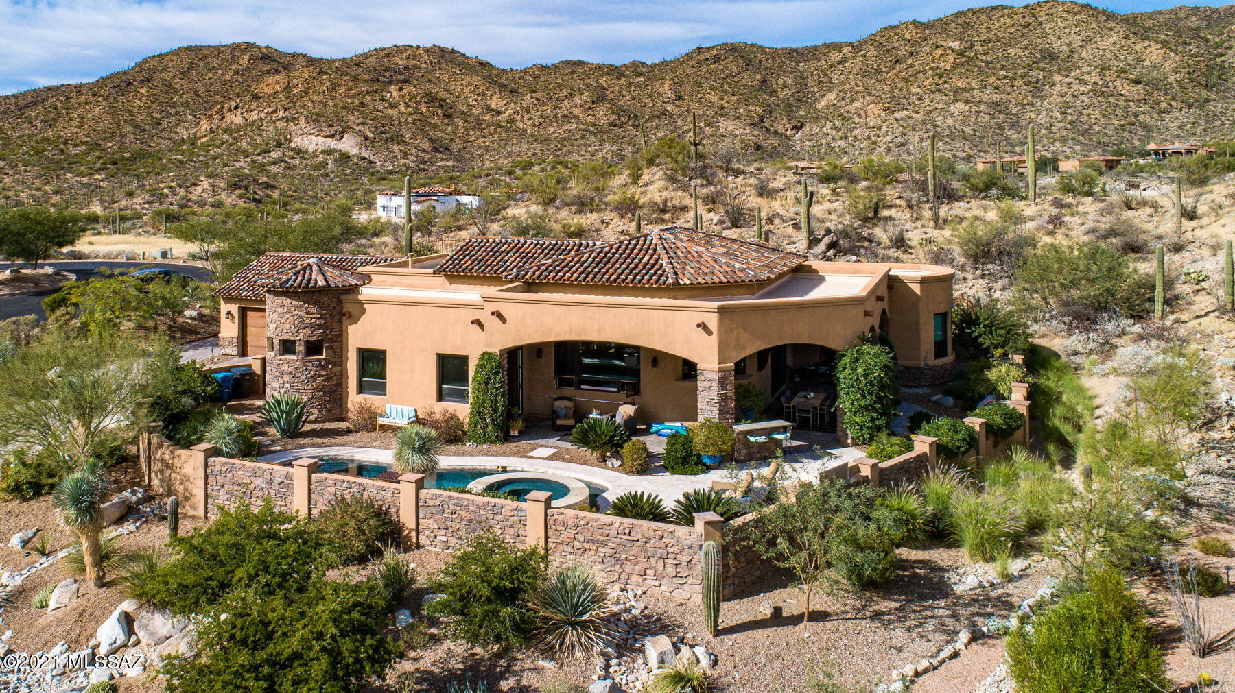 Stone Canyon III - Residential