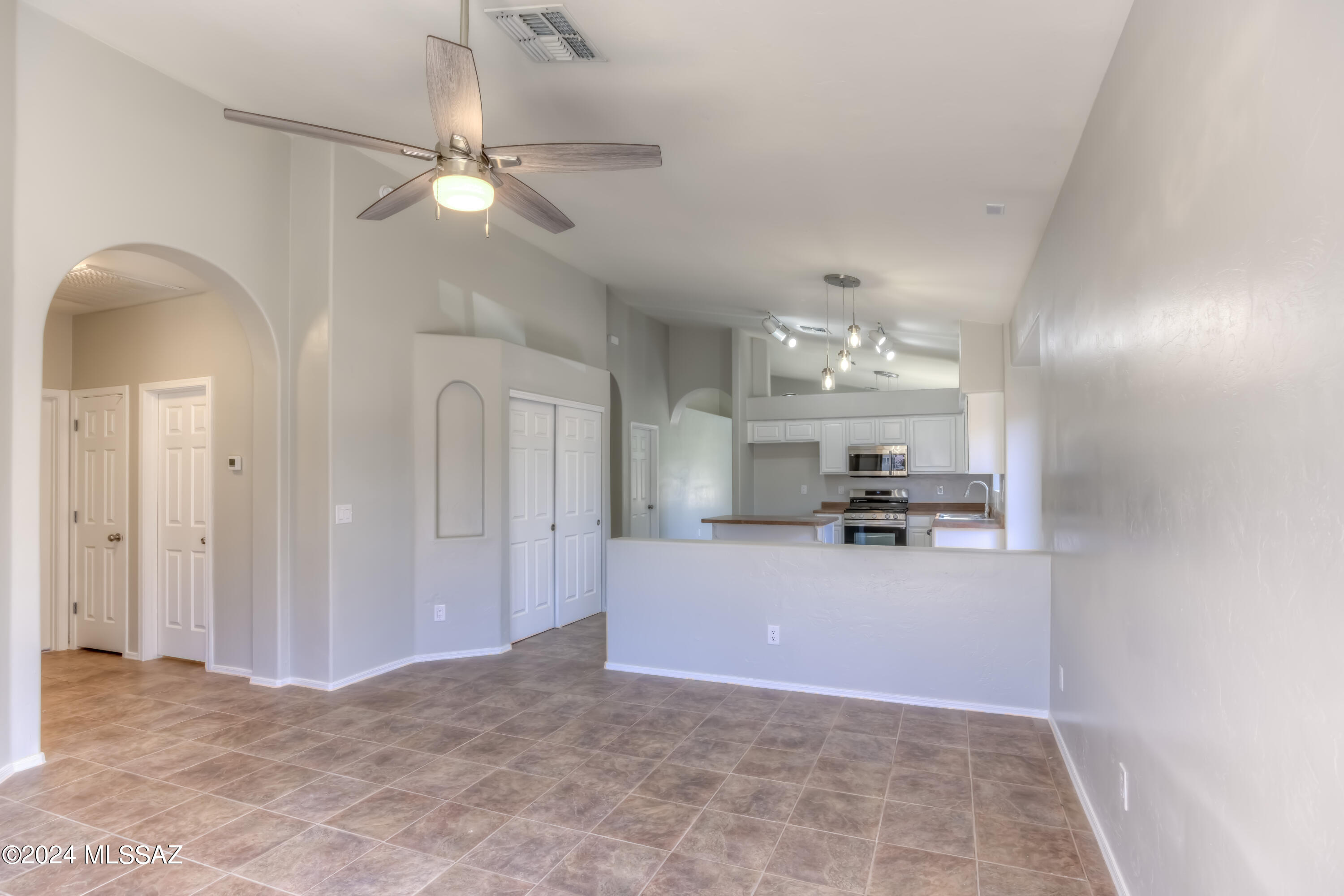 Silverbell Place (1-153) - Residential