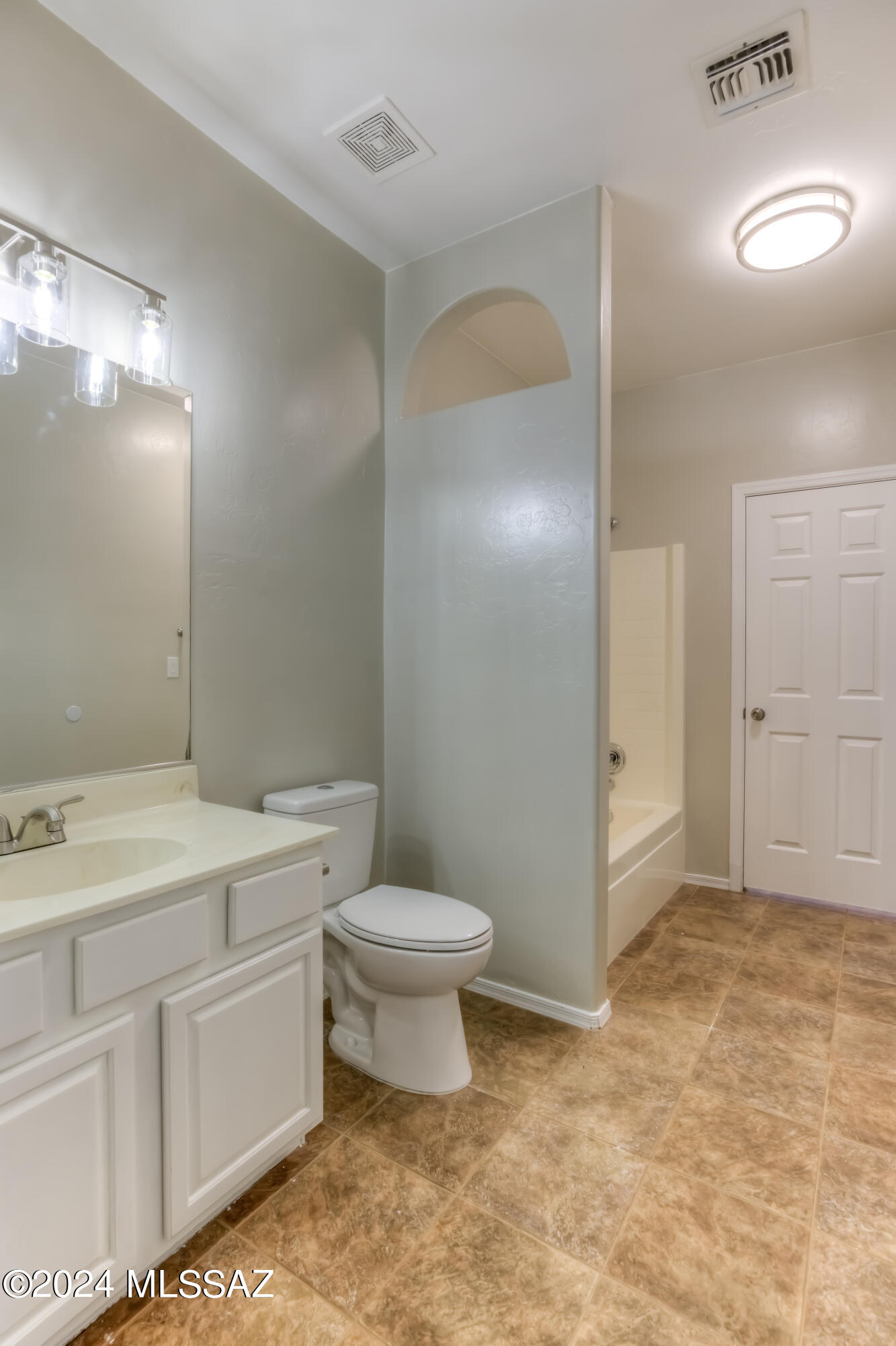 Silverbell Place (1-153) - Residential