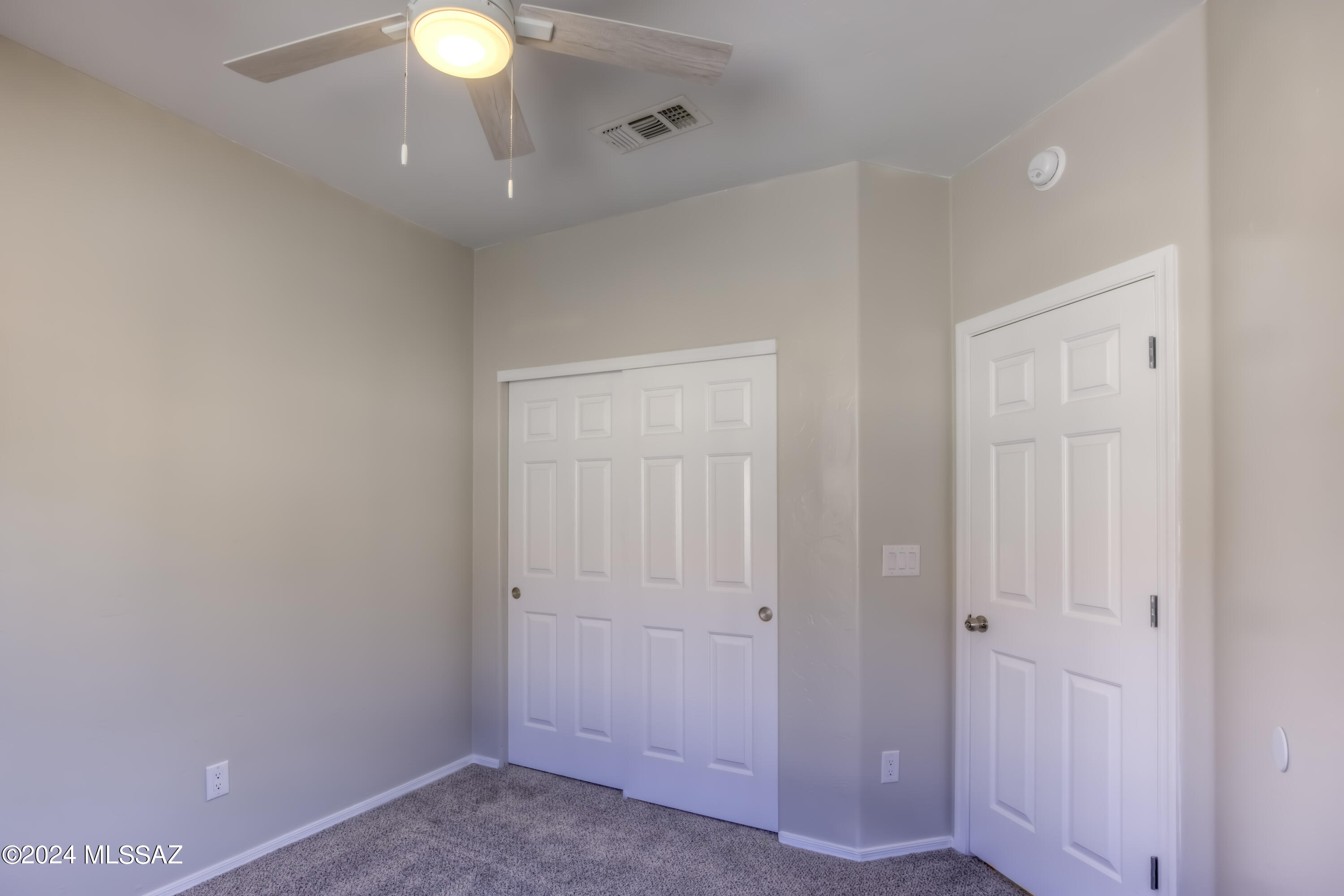 Silverbell Place (1-153) - Residential