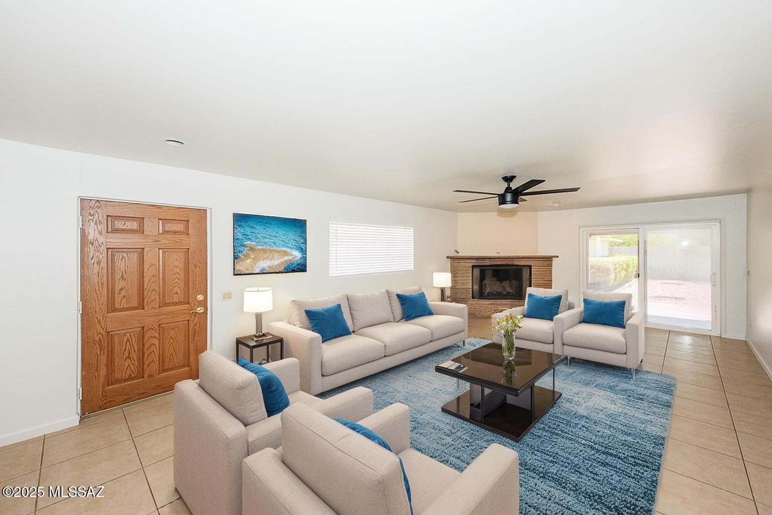 2146 N Edison Terrace