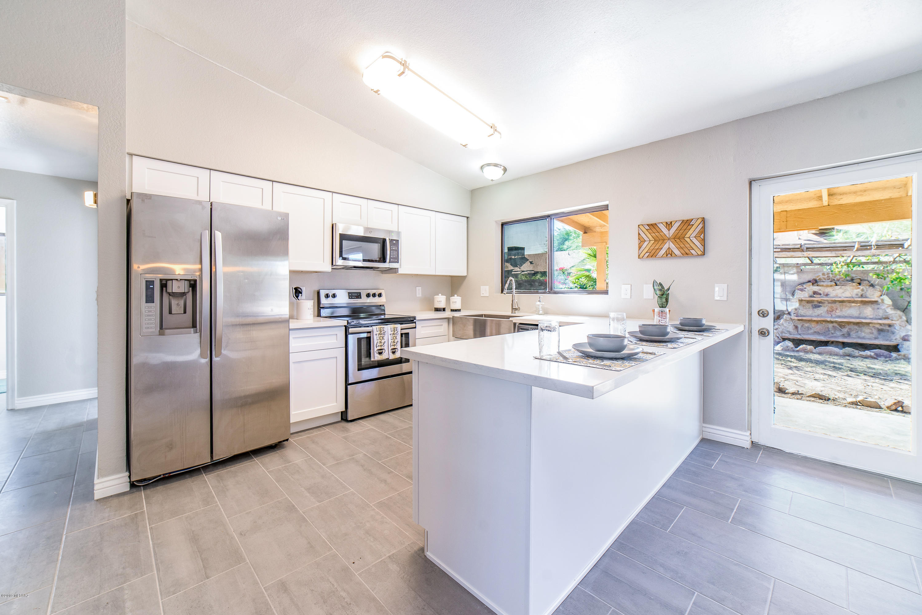 Paseo Vista (1-234) - Residential