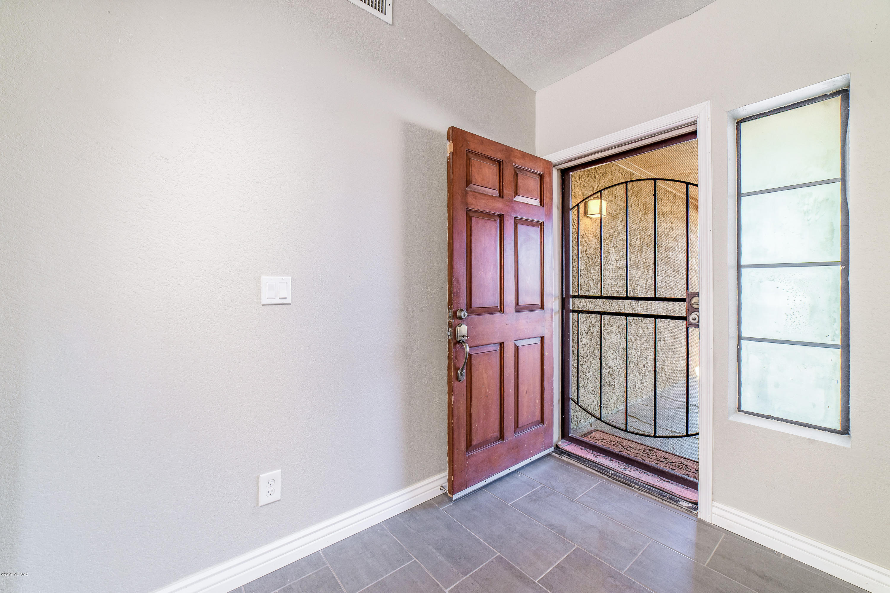 Paseo Vista (1-234) - Residential