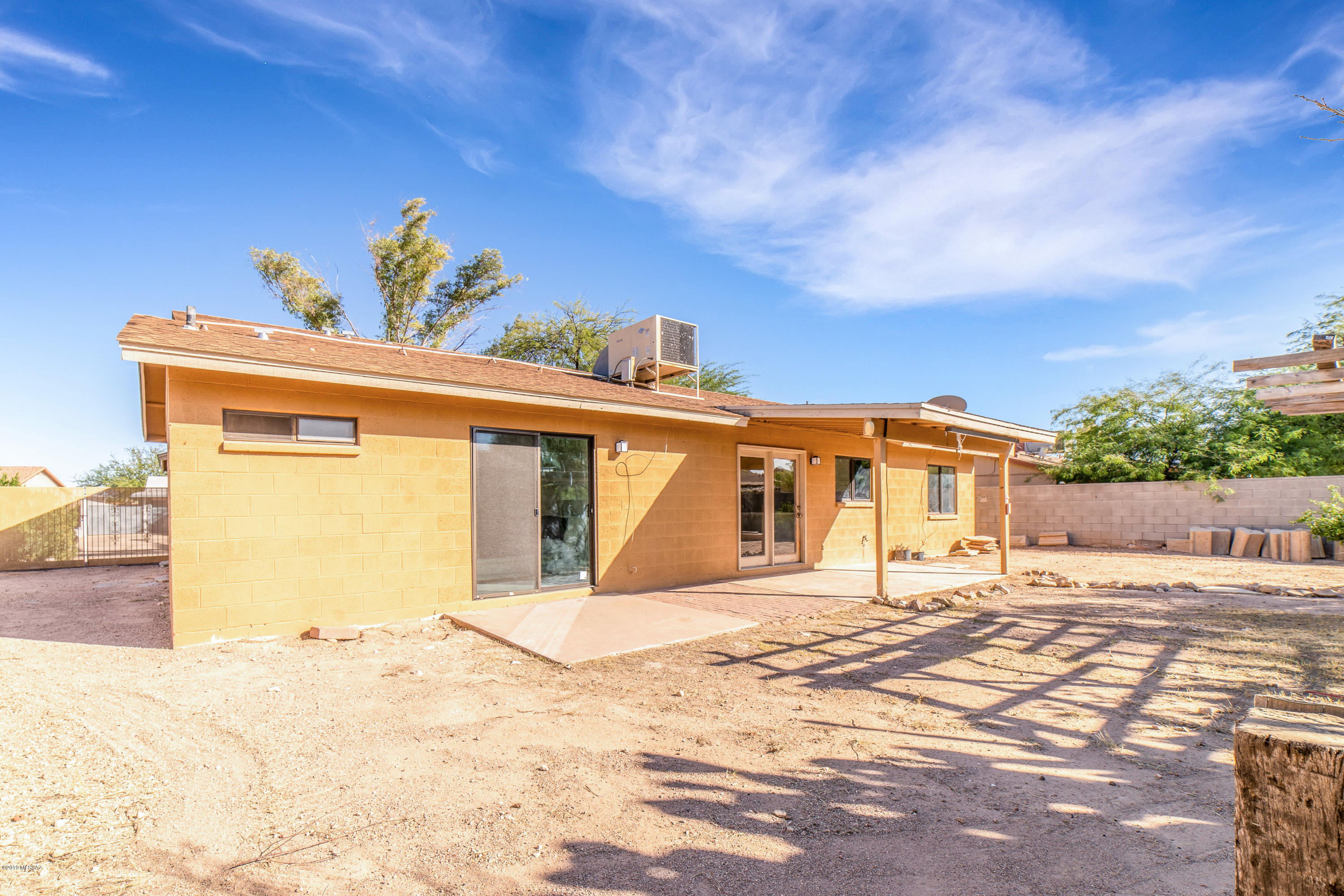 Paseo Vista (1-234) - Residential