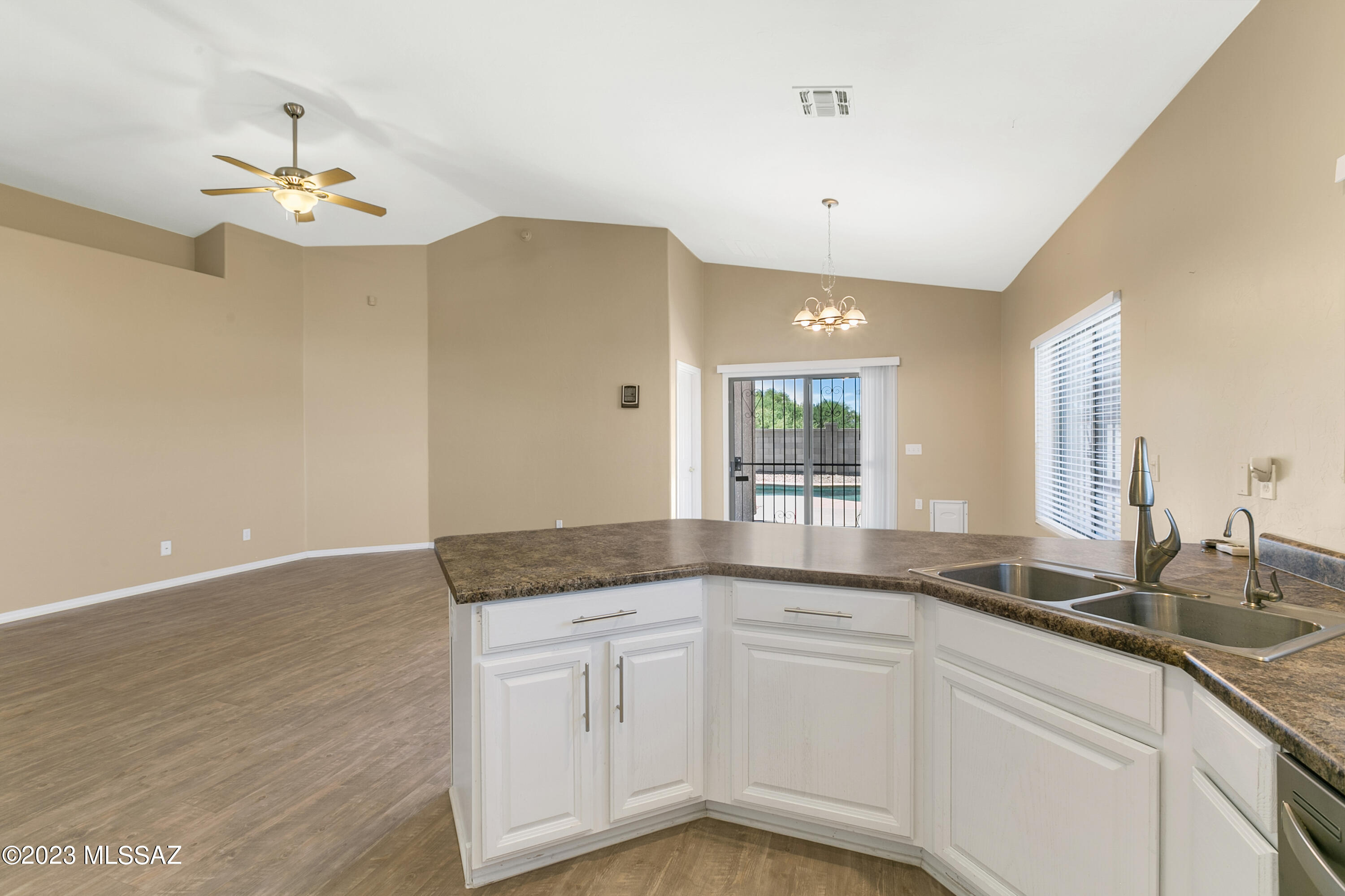 Silverbell Place (1-153) - Residential