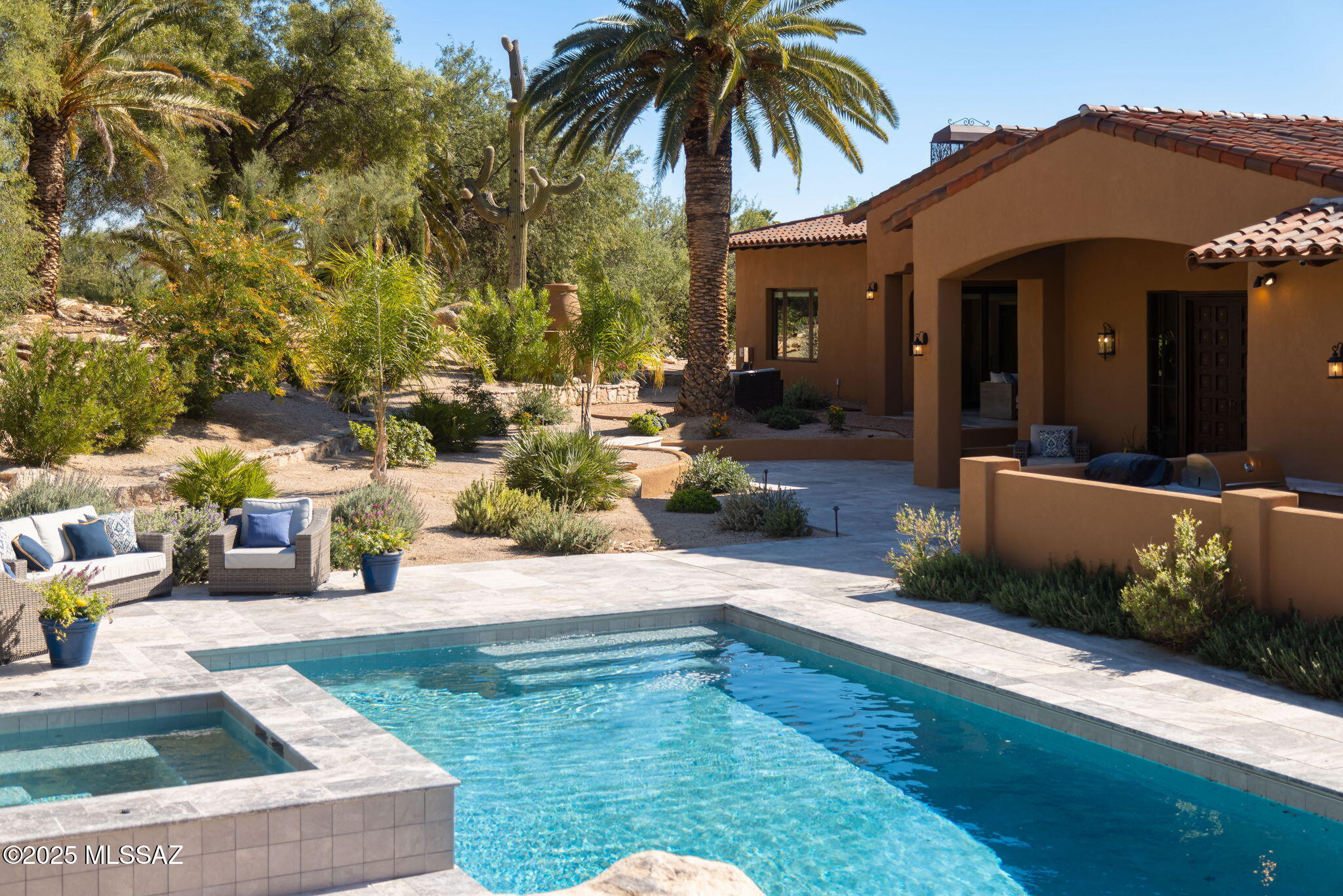 5238 E Mission Hill Drive