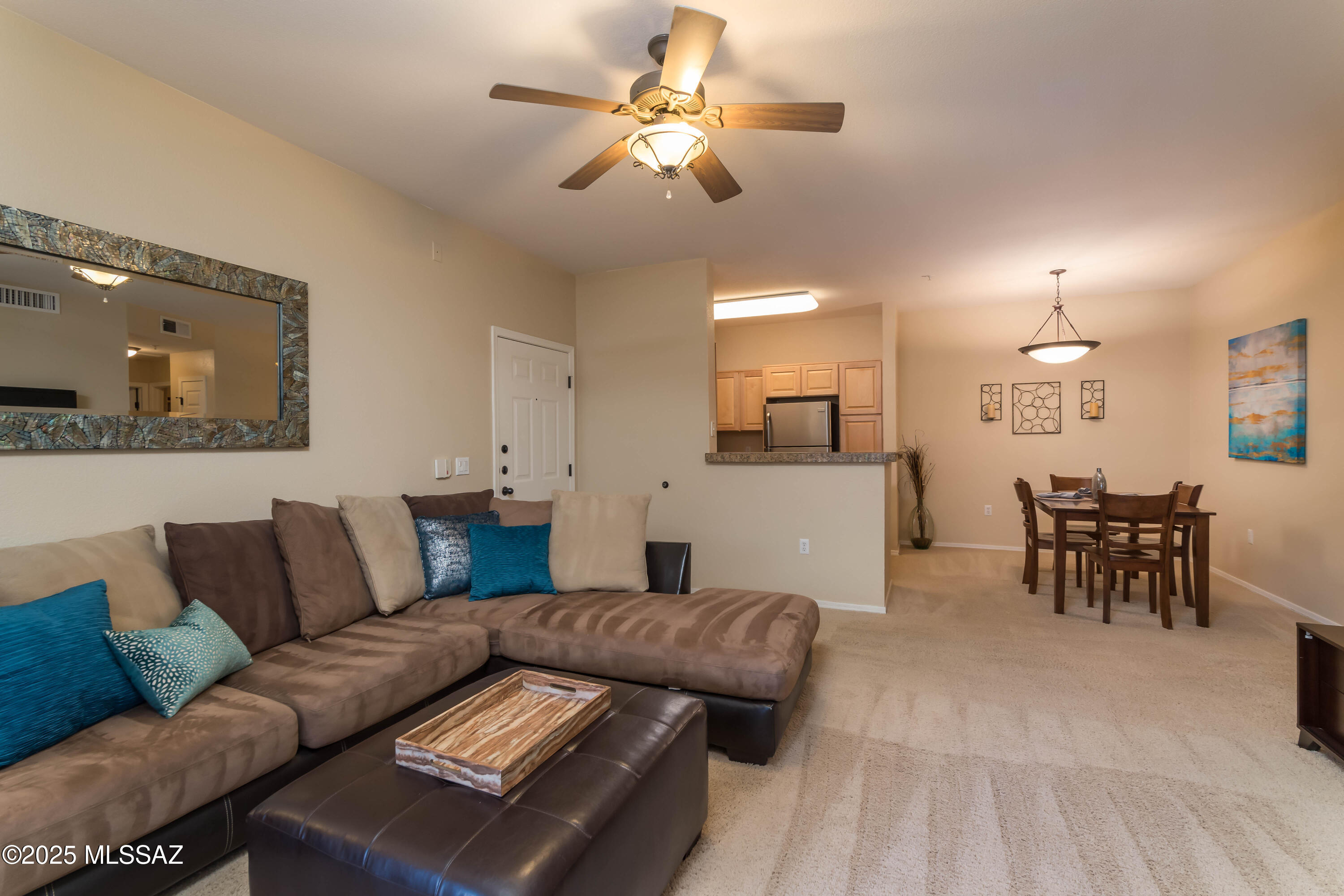 1500 E Pusch Wilderness Drive 4106