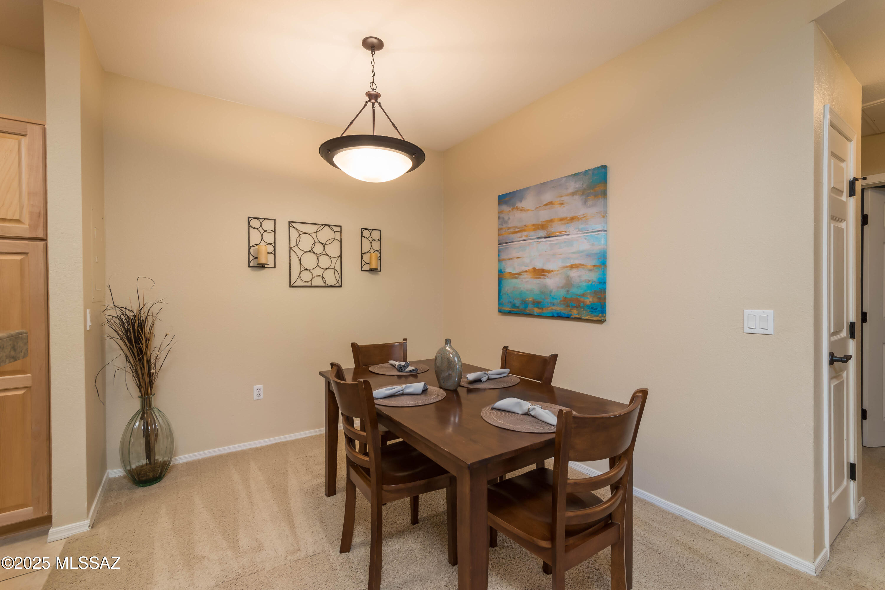 1500 E Pusch Wilderness Drive 4106