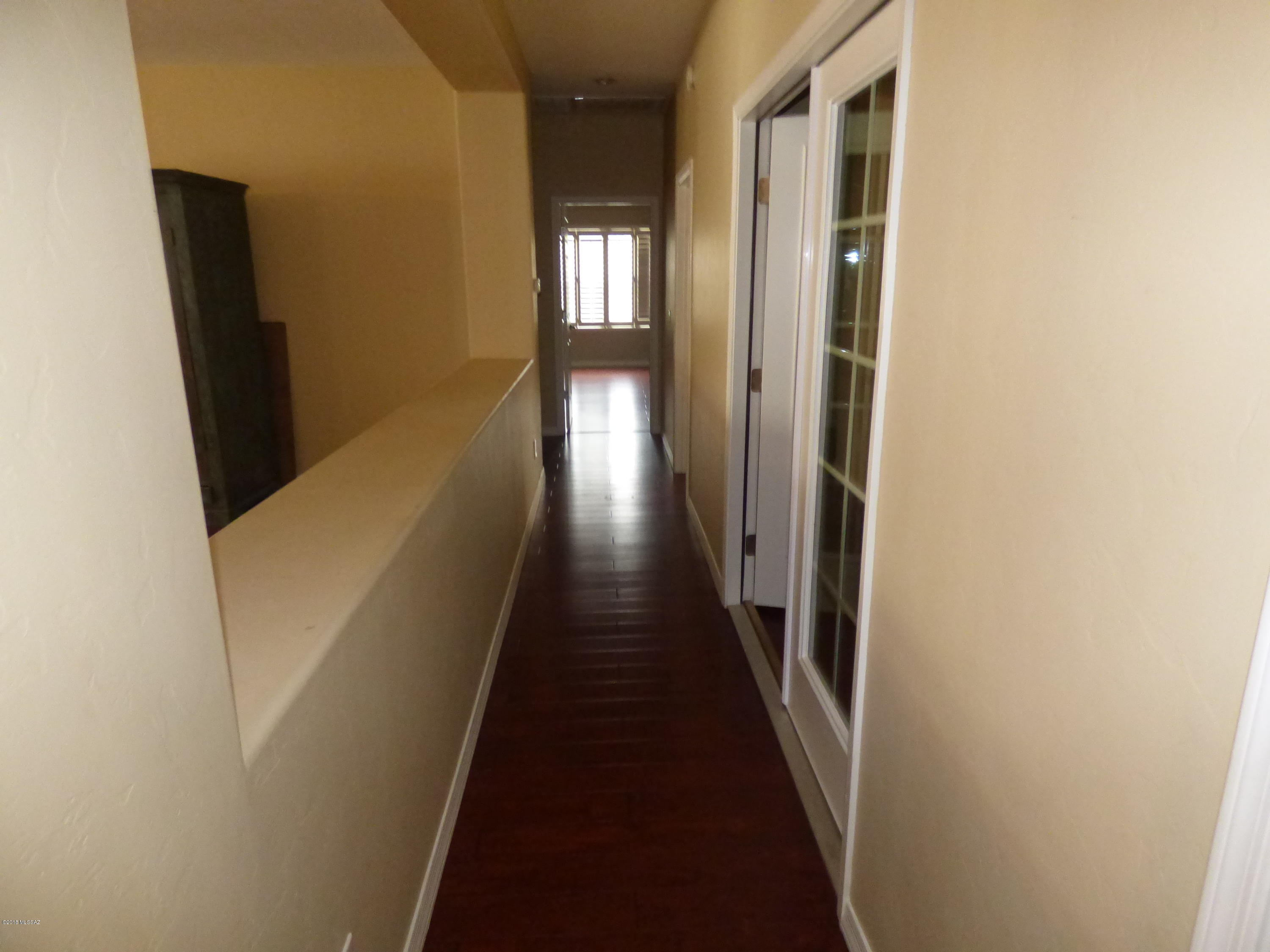 Rancho Del Lago (1-100) - Residential Lease