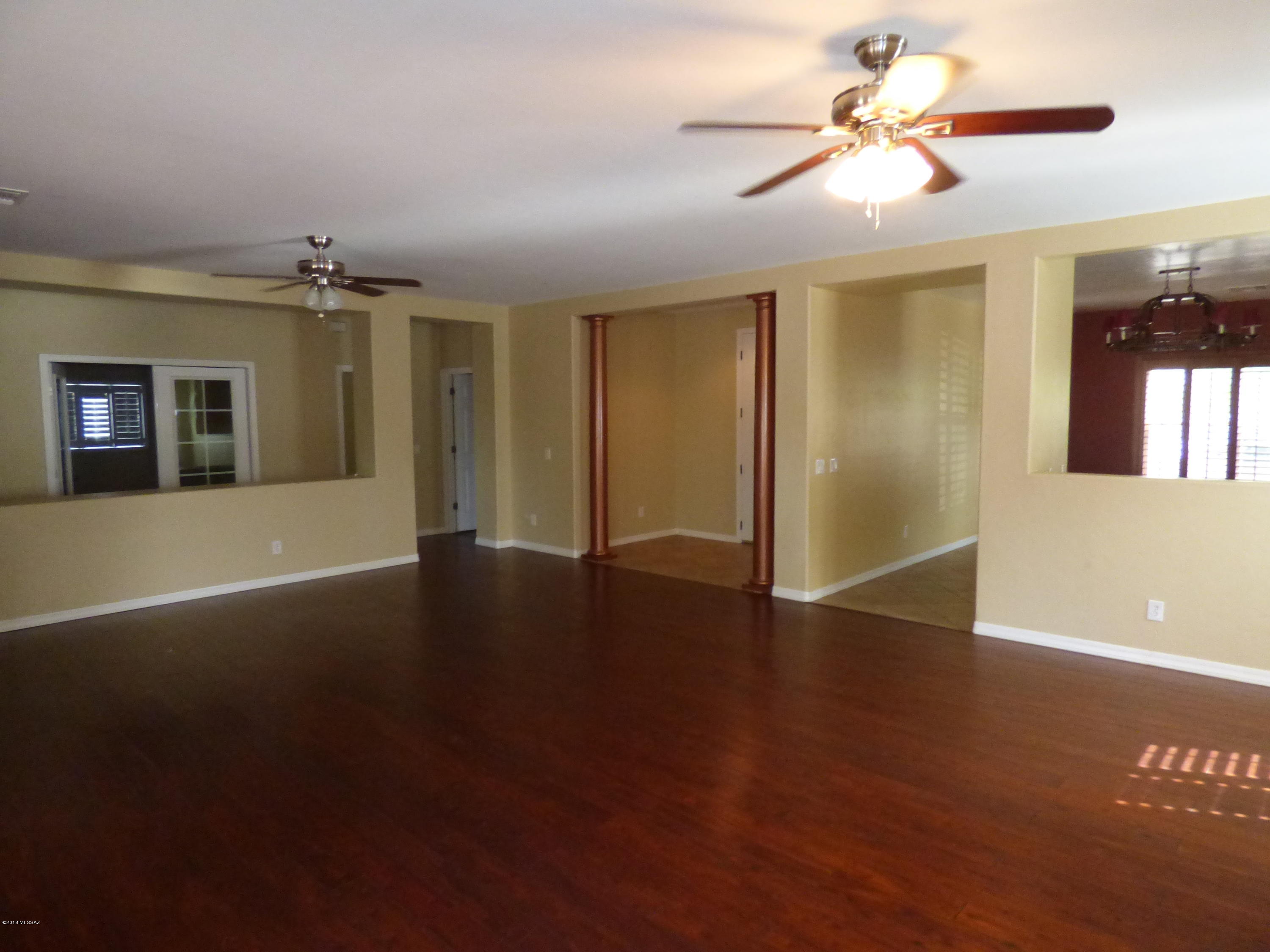Rancho Del Lago (1-100) - Residential Lease