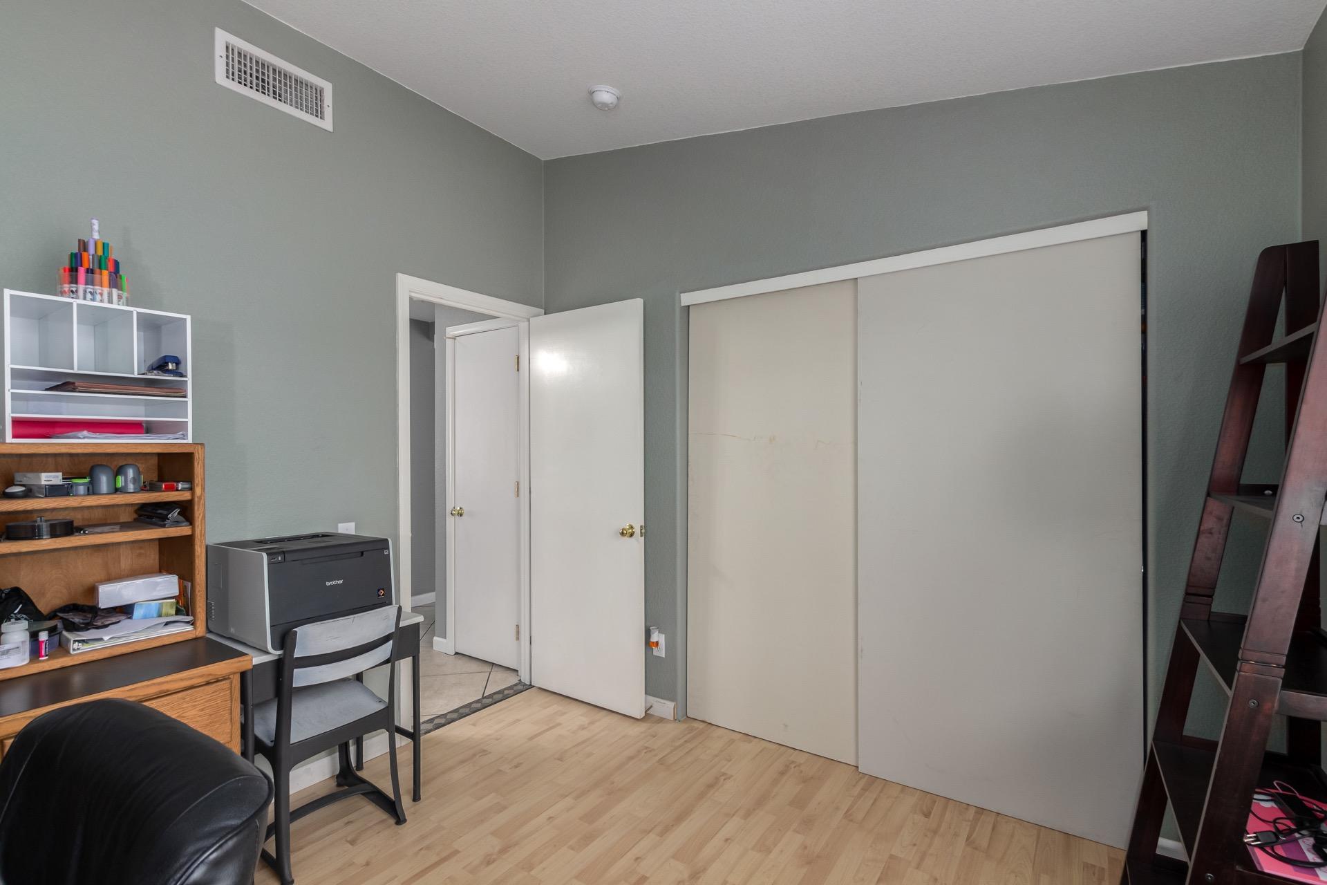 Silver Moon (1-101) - Residential
