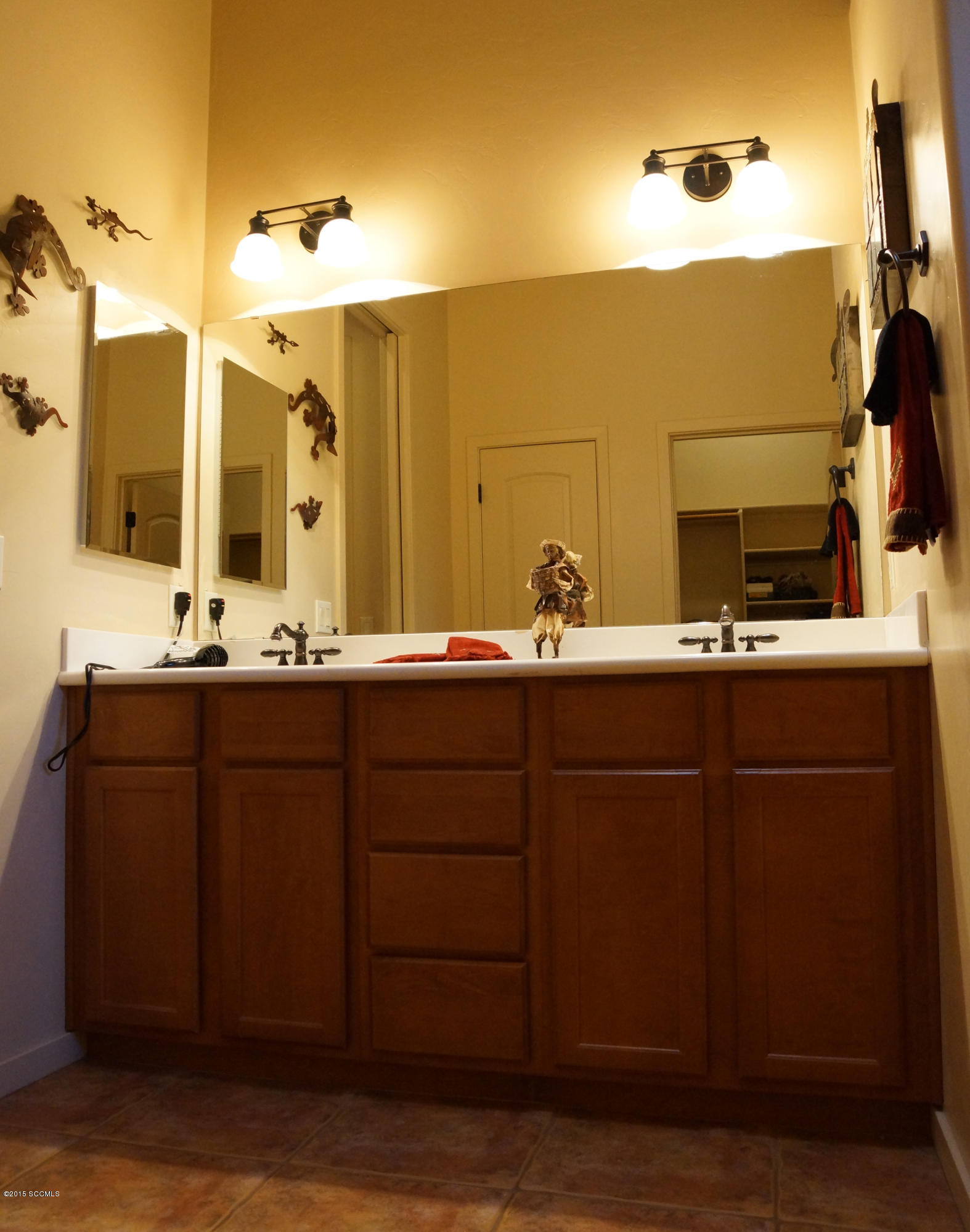 Barrio Trails Head - Residential