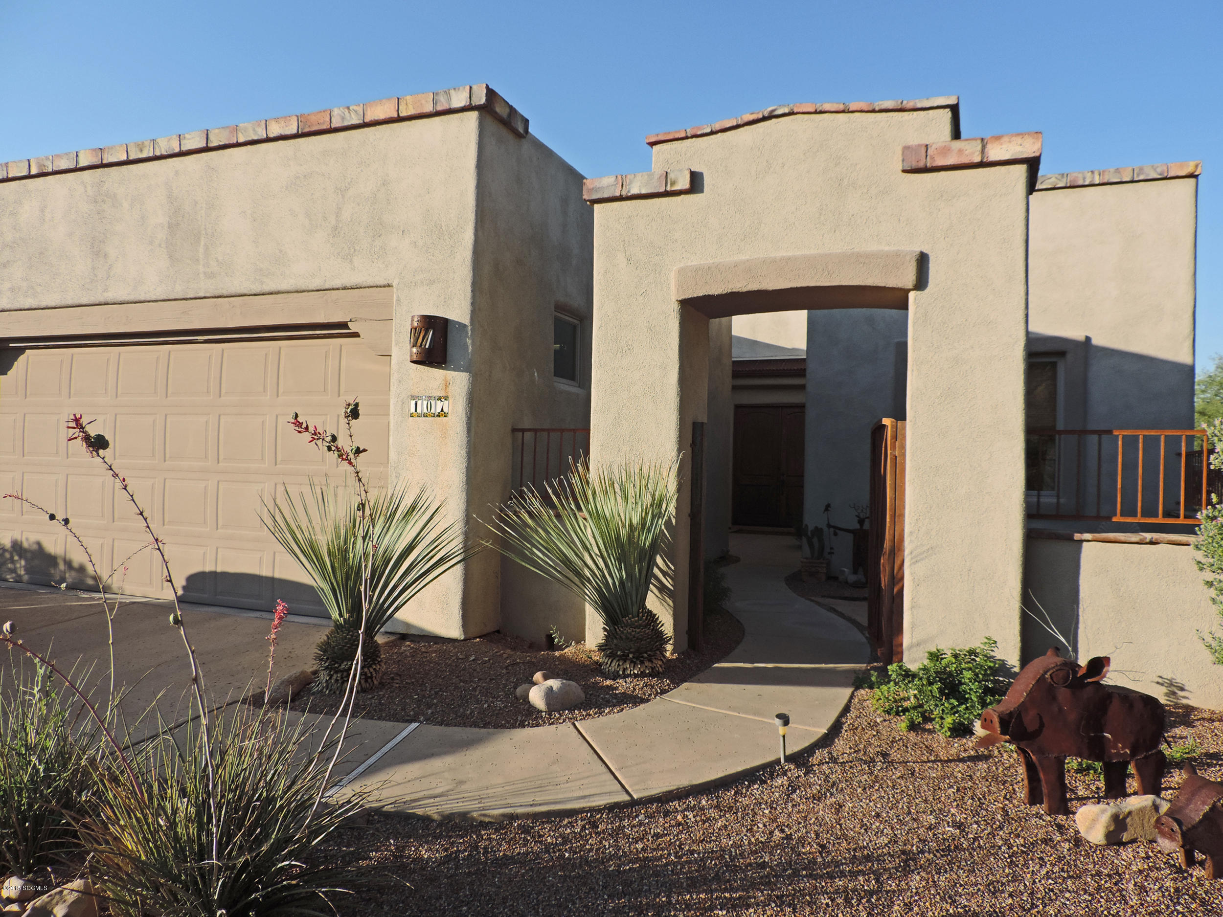 Barrio Trails Head - Residential