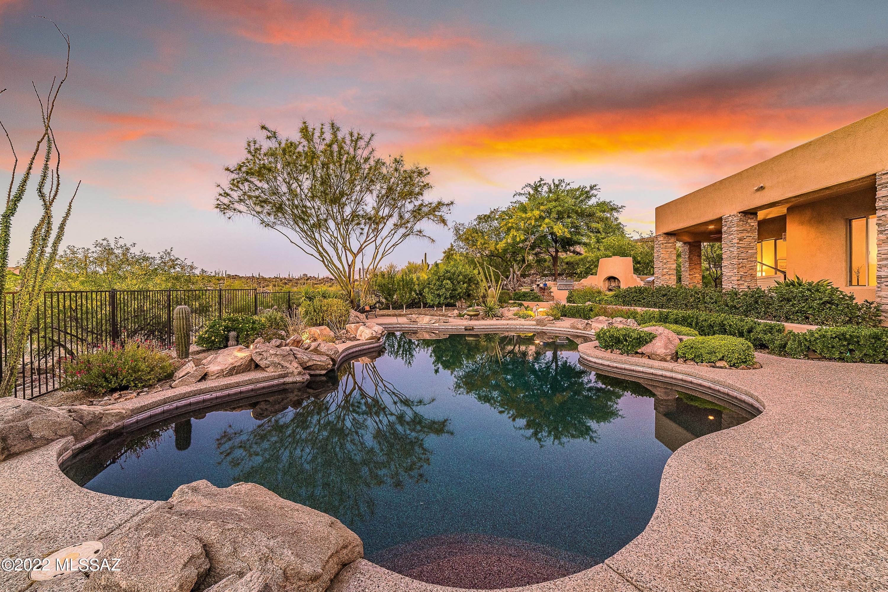 Honey Bee Canyon Estates - Residential