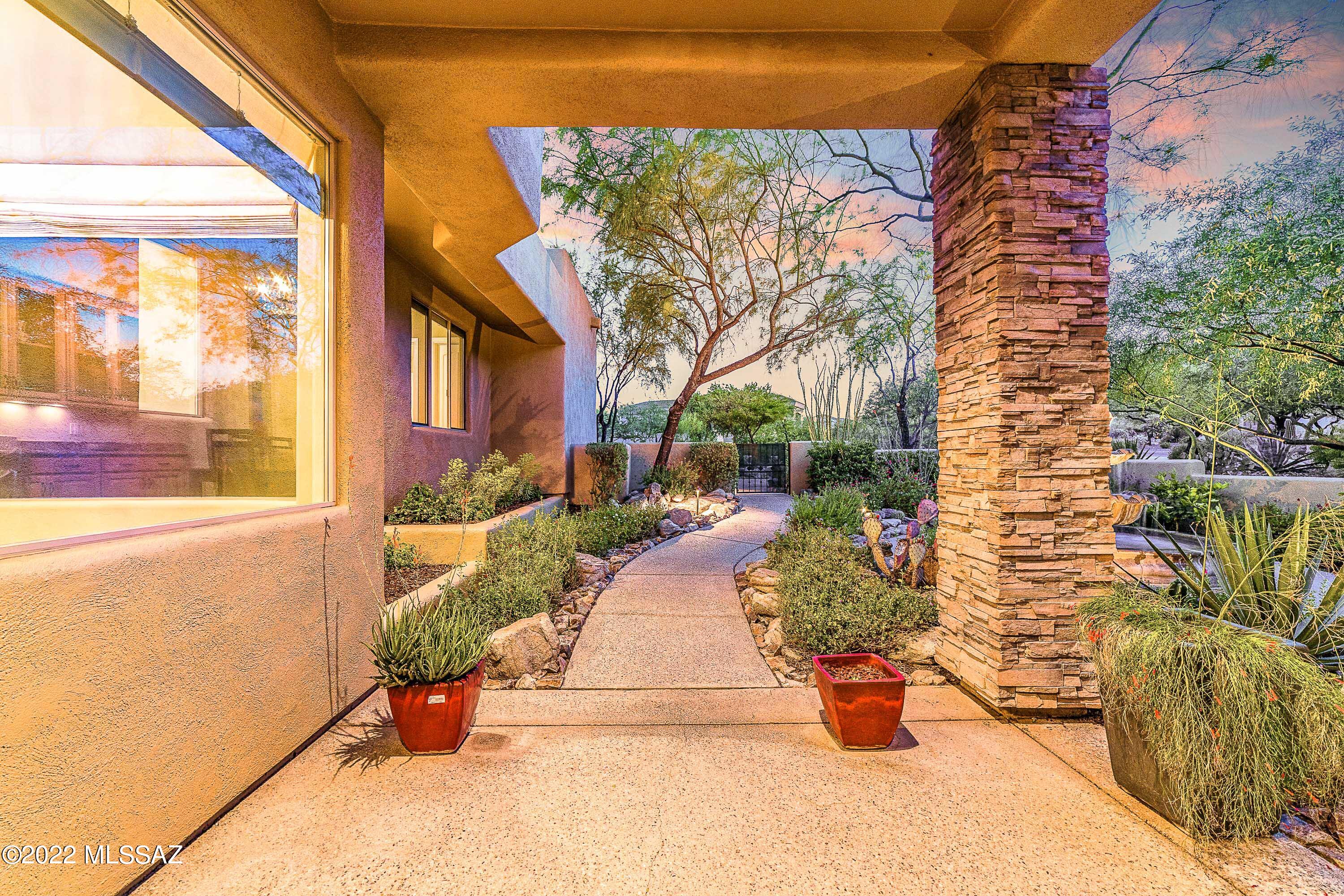 Honey Bee Canyon Estates - Residential