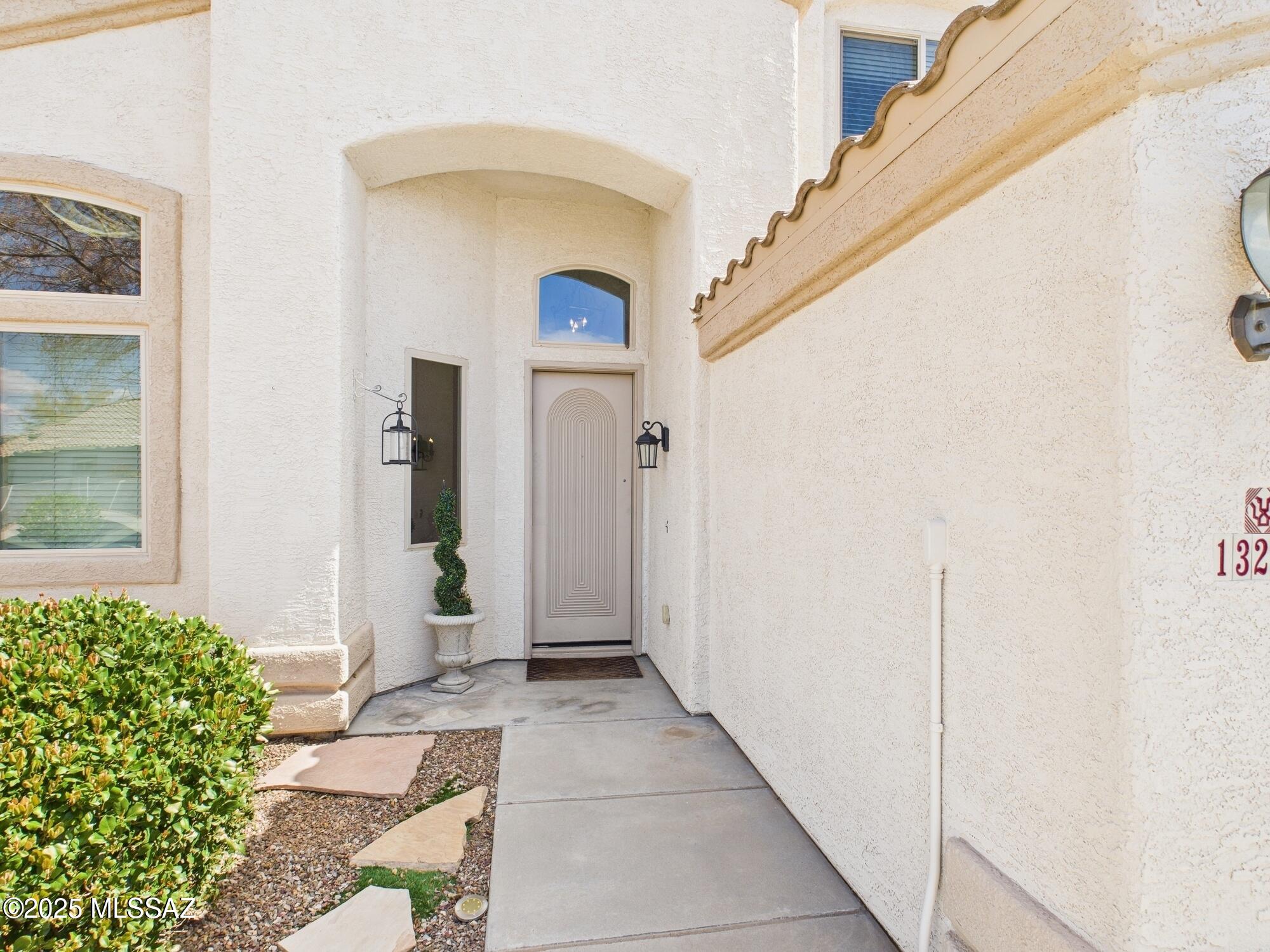 13258 N Pioneer Way
