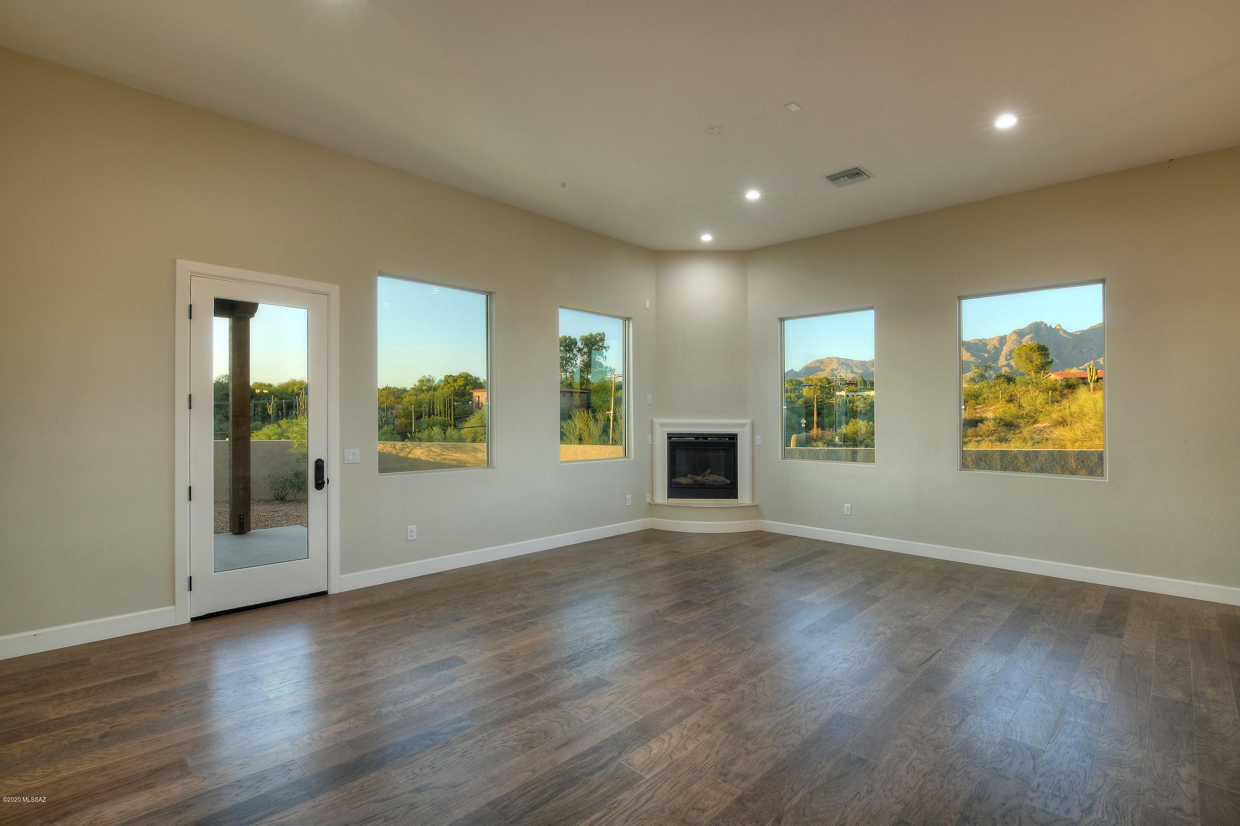 Catalina Foothills Estates NO. 2 - Residential