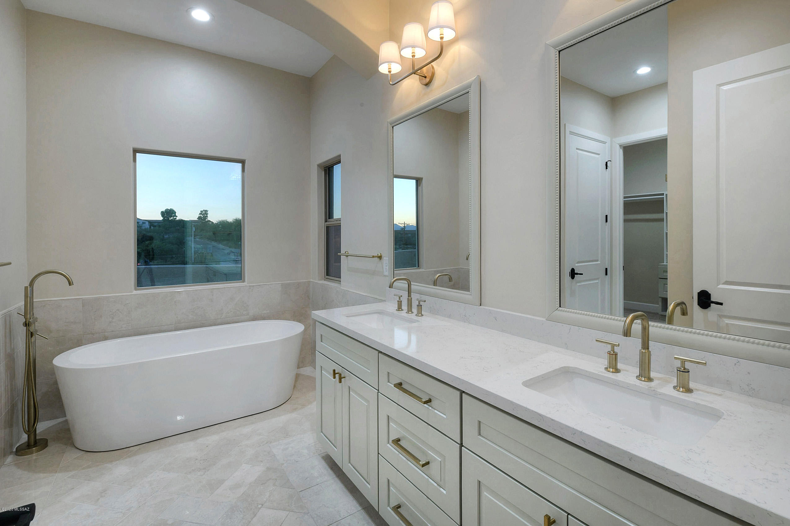 Catalina Foothills Estates NO. 2 - Residential