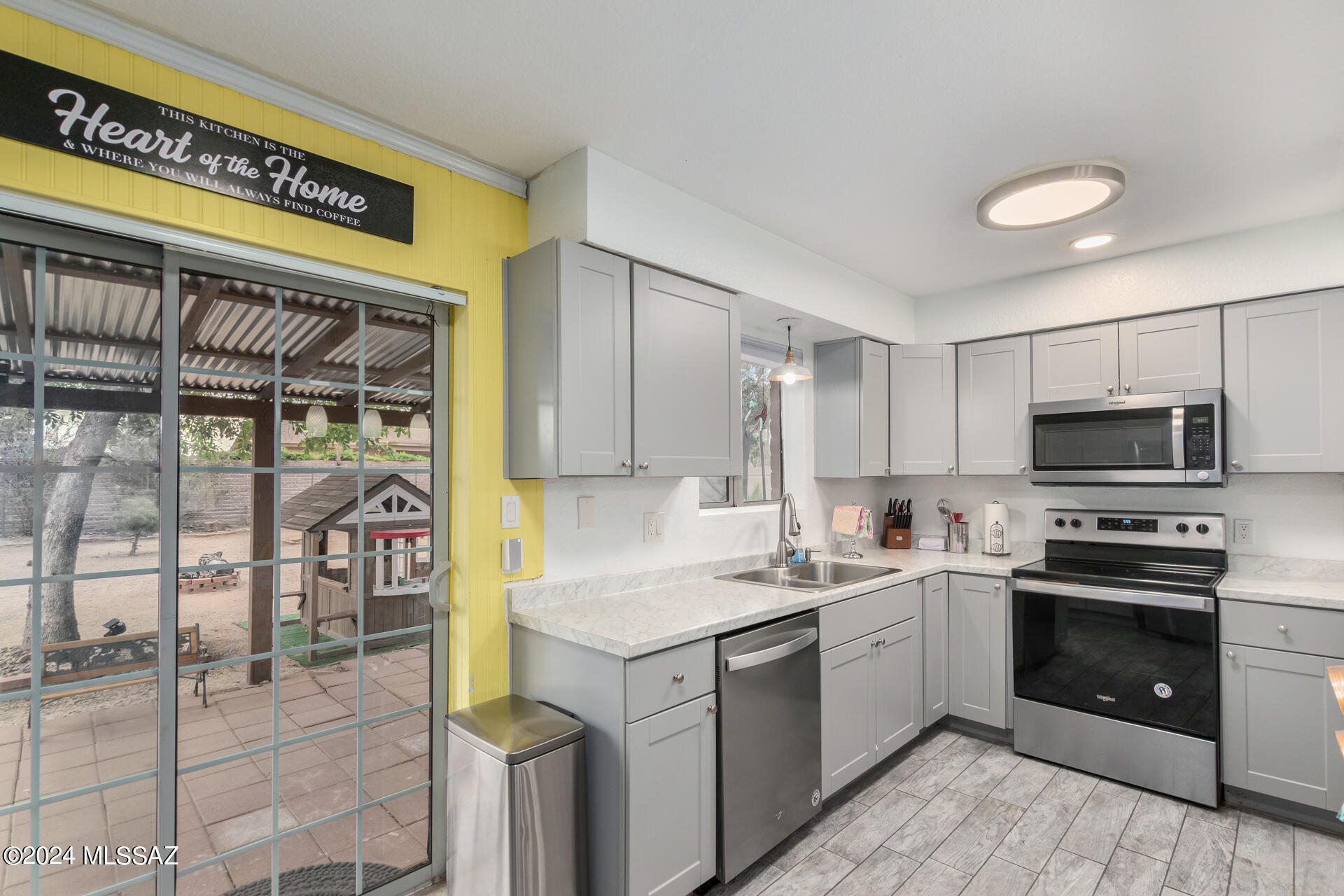 Twin Lakes (194-231) - Residential