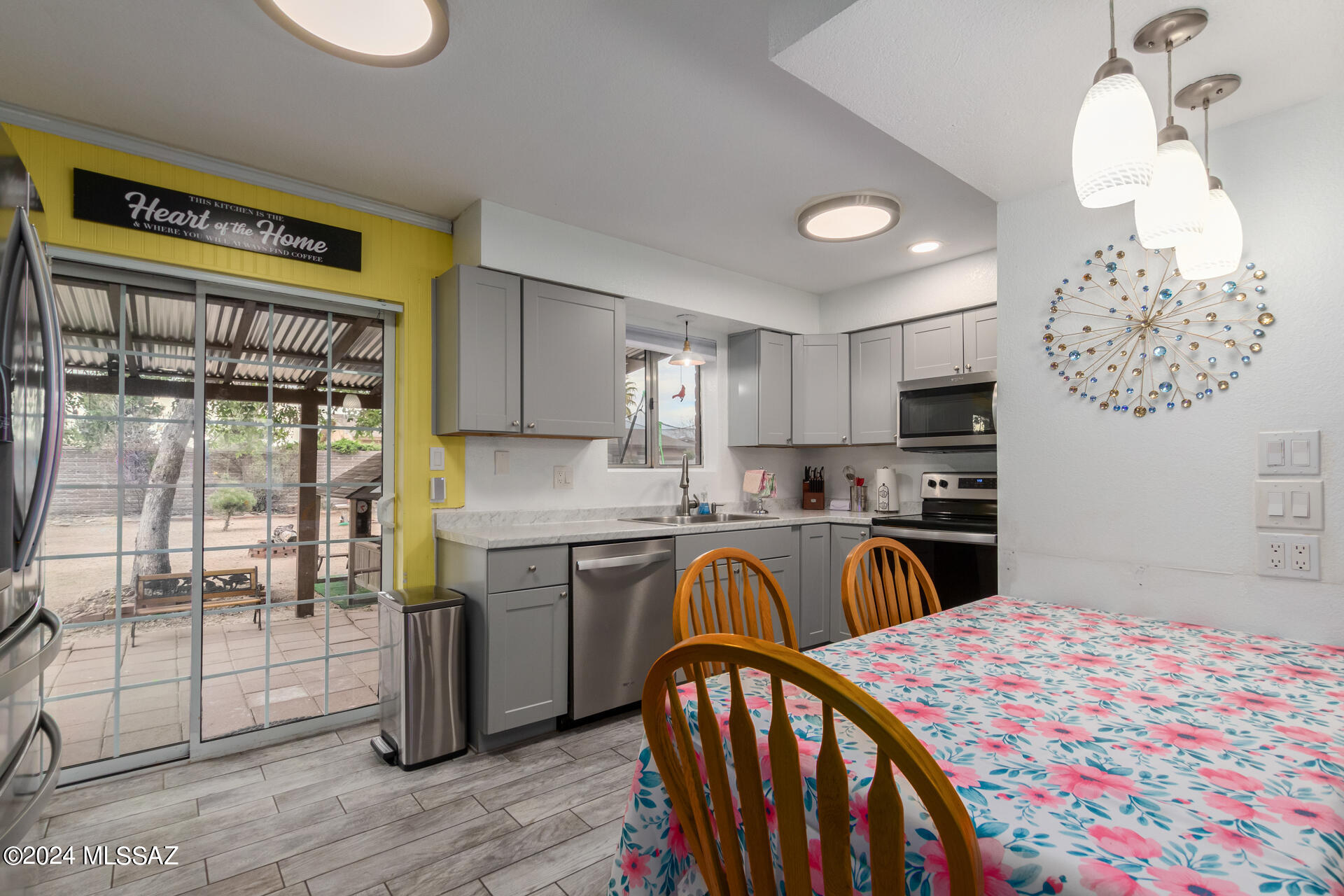 Twin Lakes (194-231) - Residential
