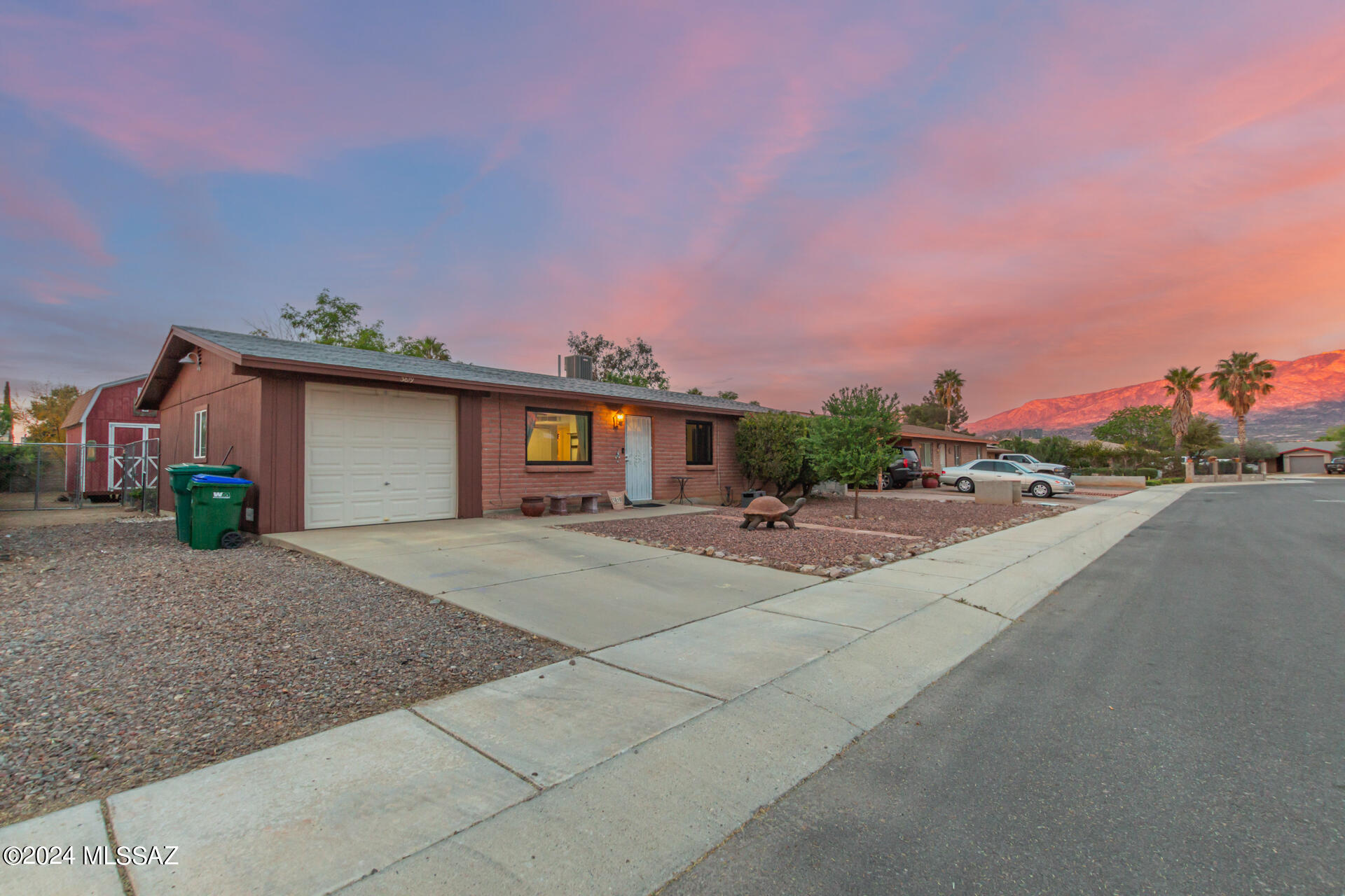 Twin Lakes (194-231) - Residential