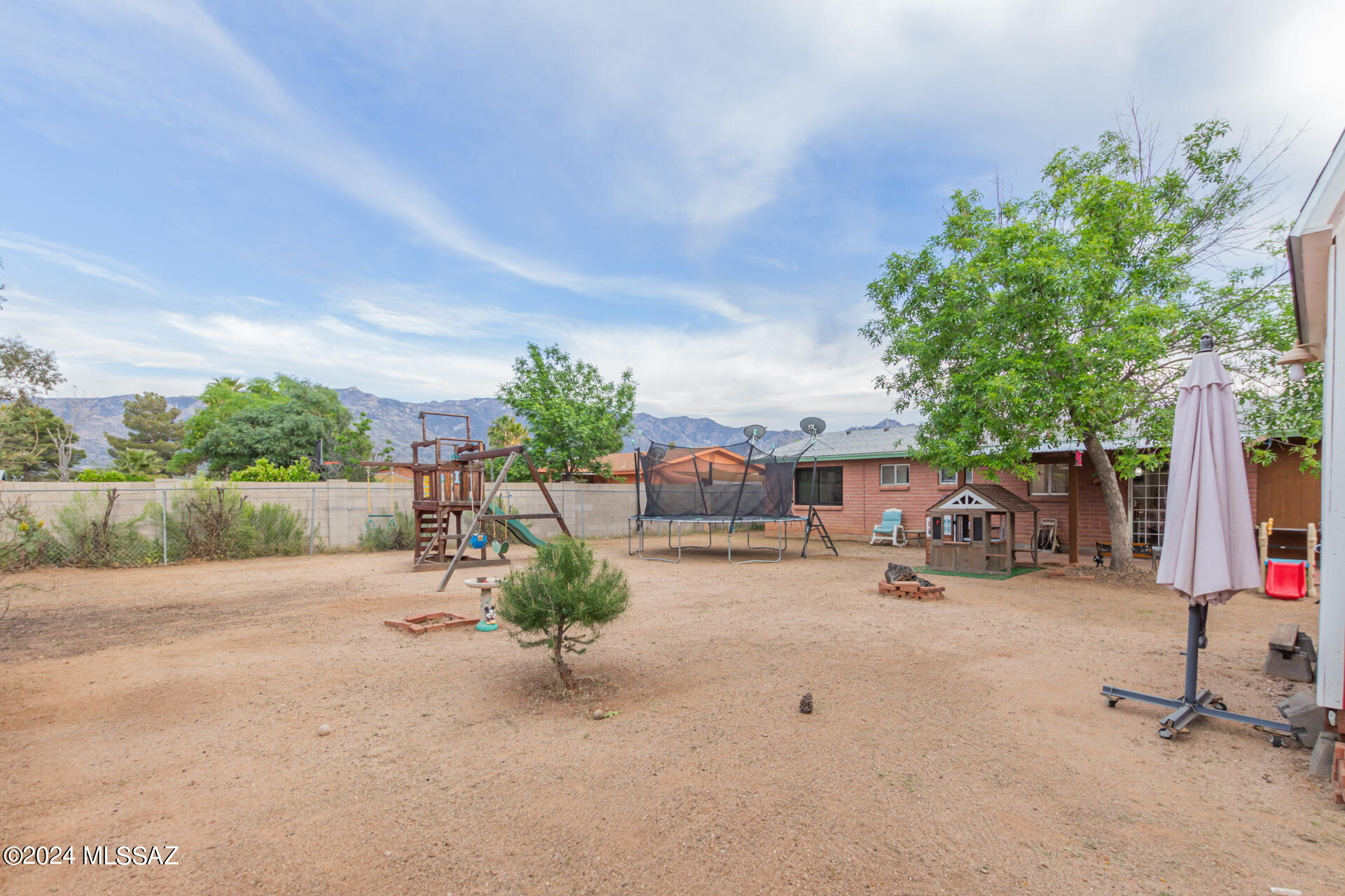 Twin Lakes (194-231) - Residential