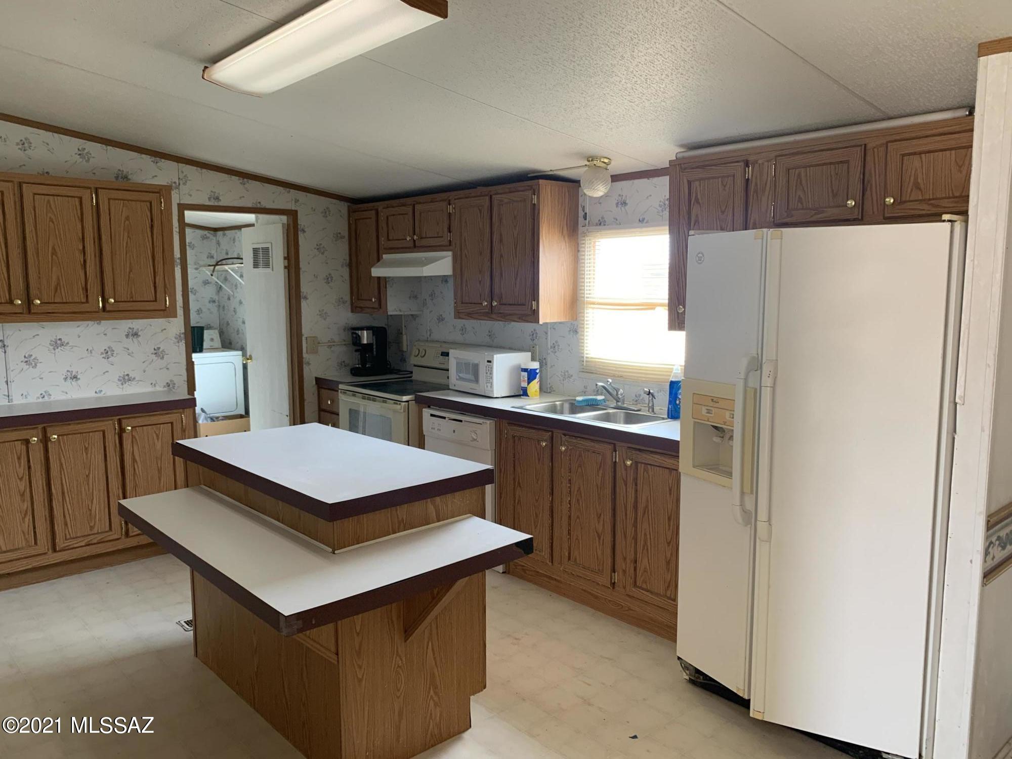 Arivaca Lake Est - Residential