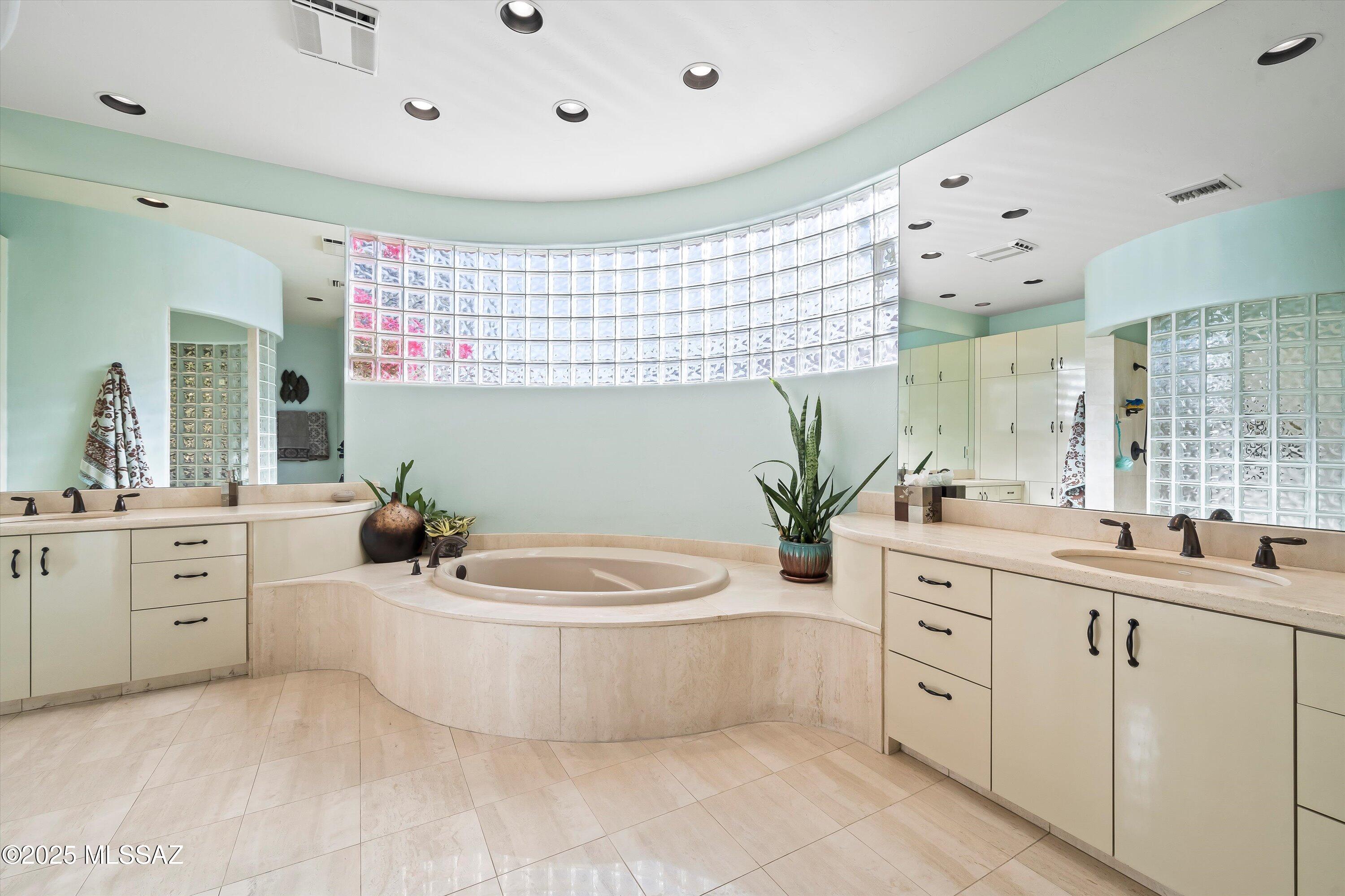 Ventana Canyon Estates (1-63) - Residential