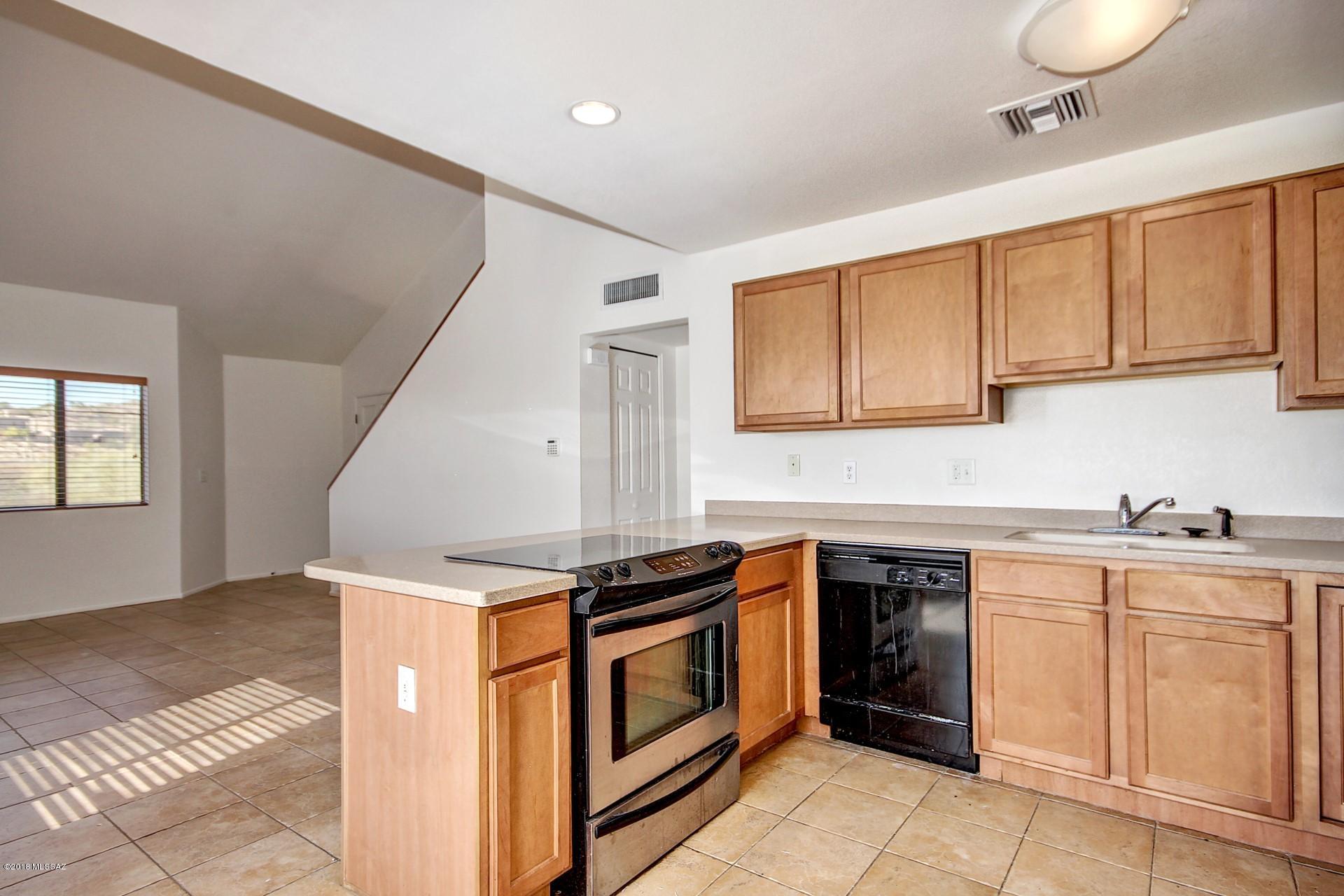 Ventana Vista Condominiums - Residential