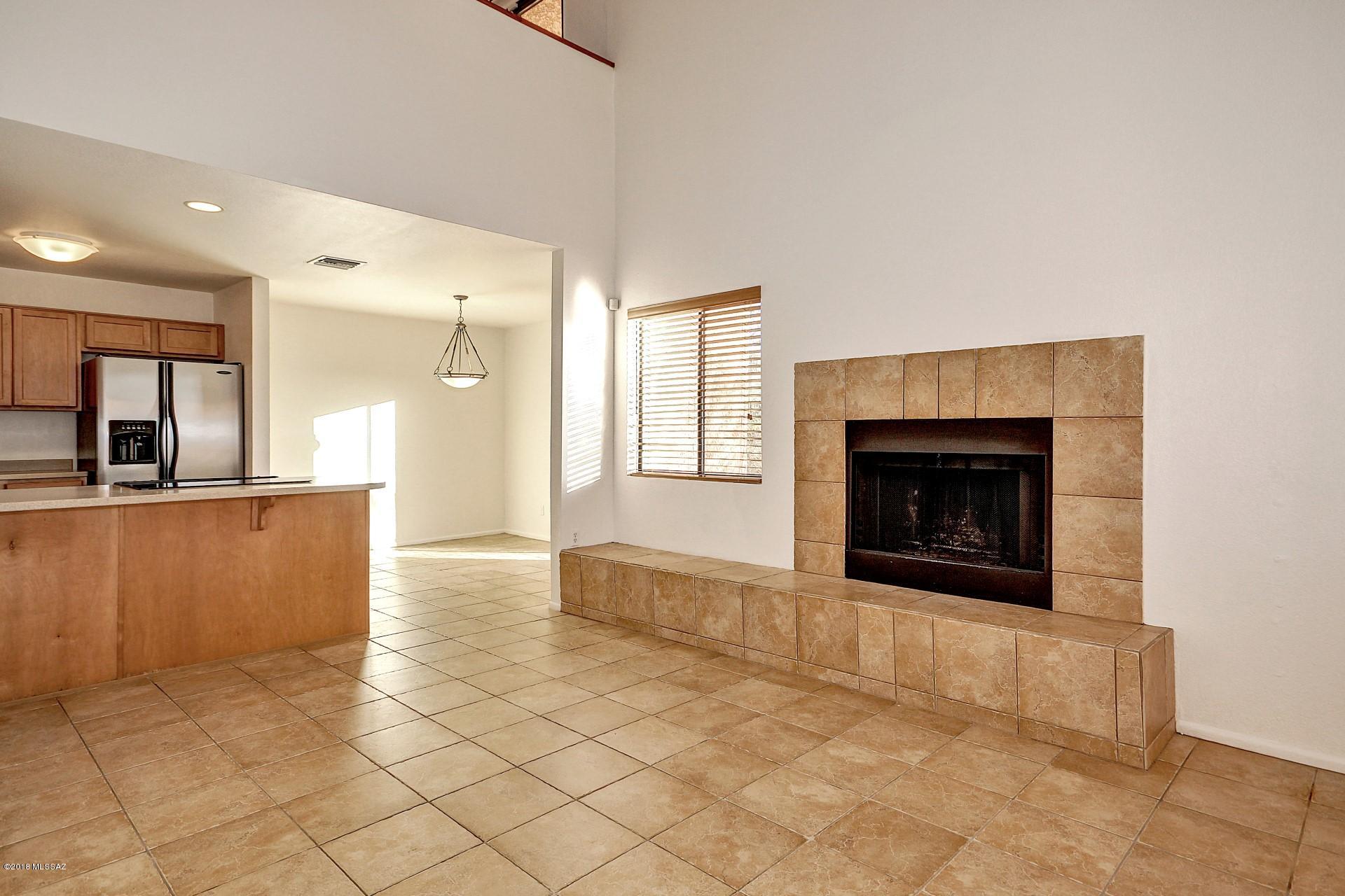 Ventana Vista Condominiums - Residential