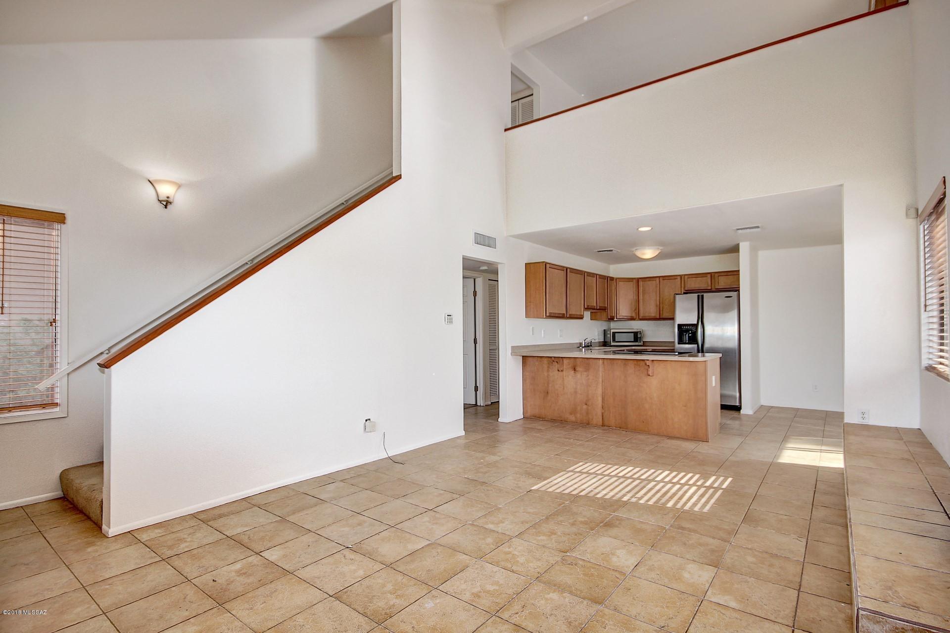 Ventana Vista Condominiums - Residential