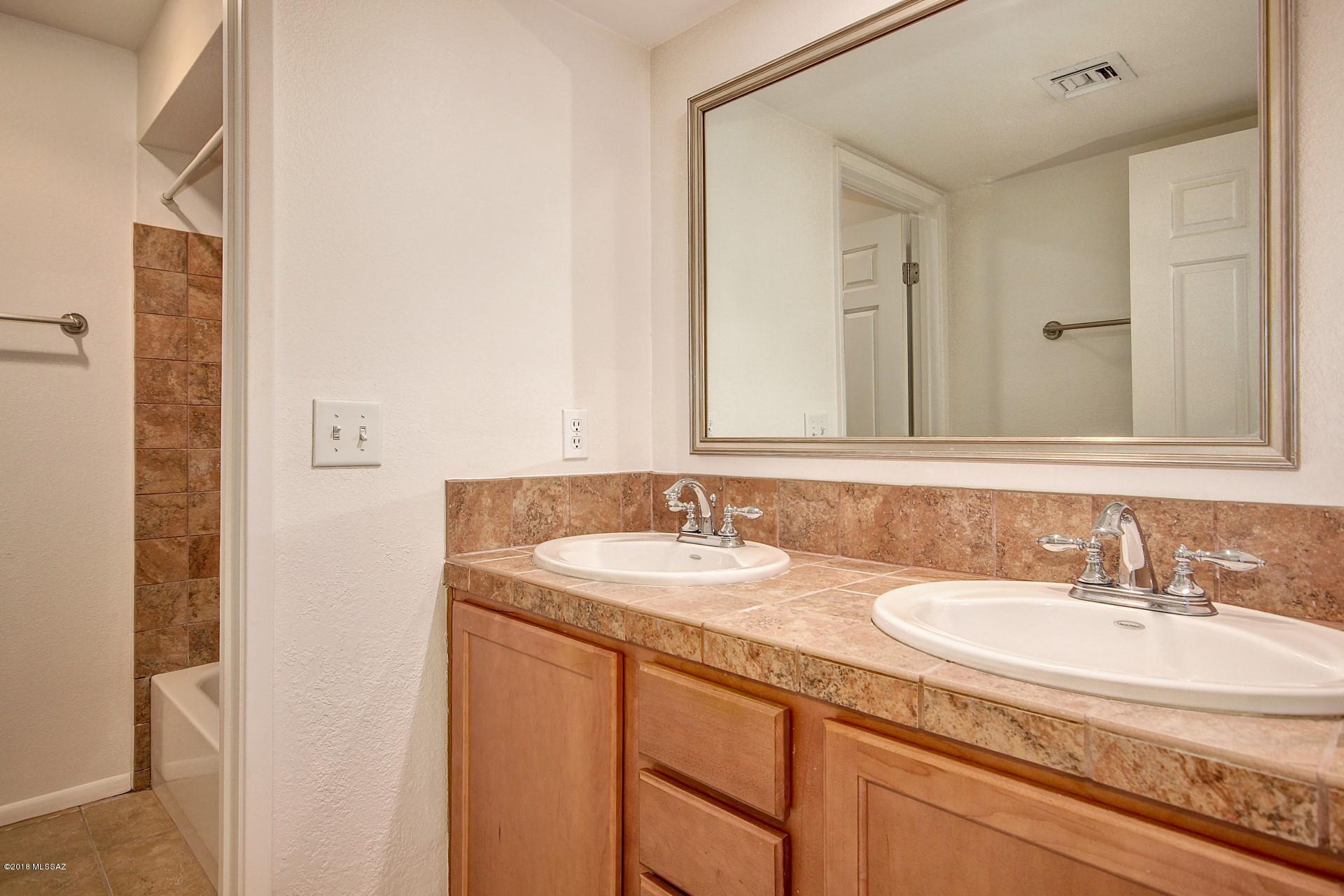 Ventana Vista Condominiums - Residential