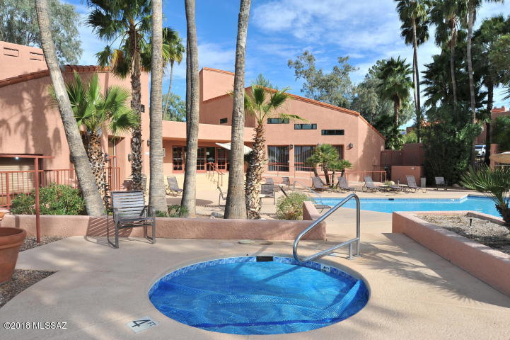 Ventana Vista Condominiums - Residential