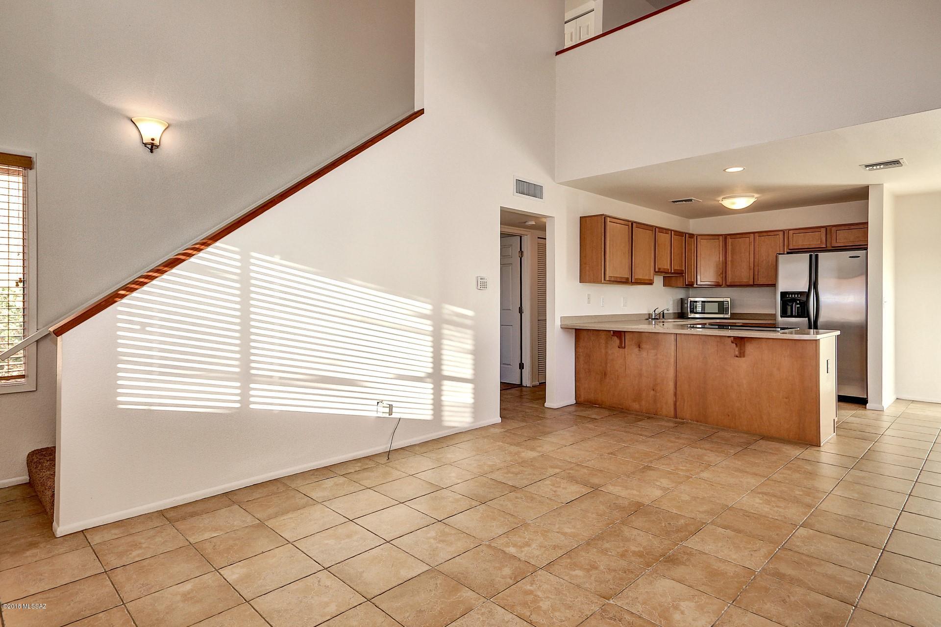 Ventana Vista Condominiums - Residential