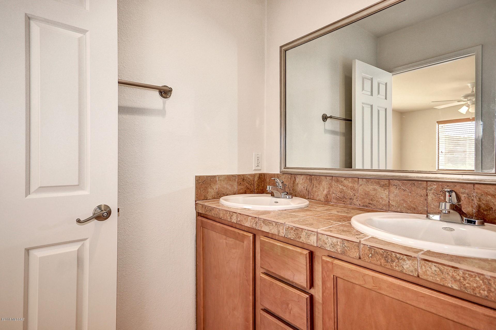 Ventana Vista Condominiums - Residential