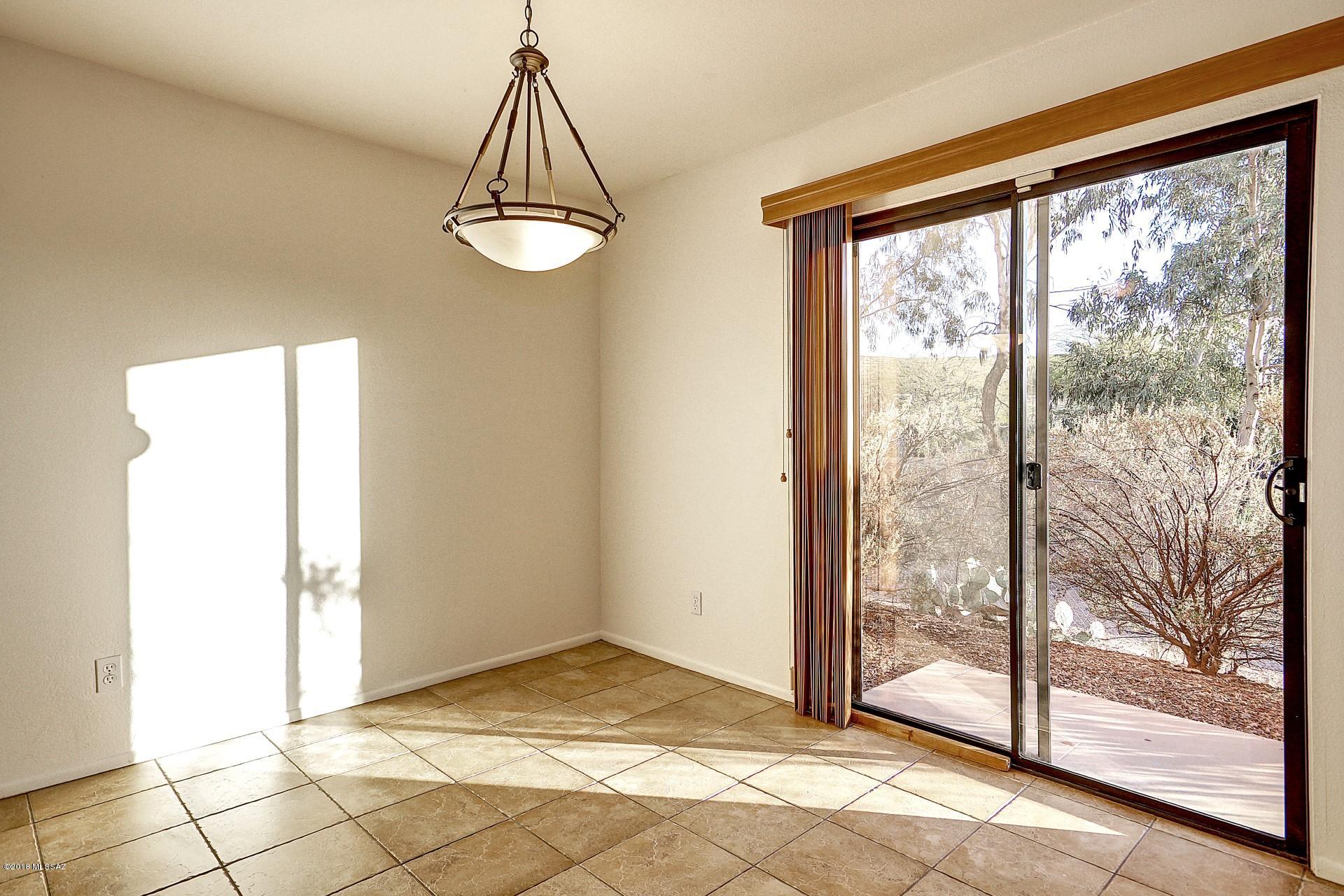 Ventana Vista Condominiums - Residential