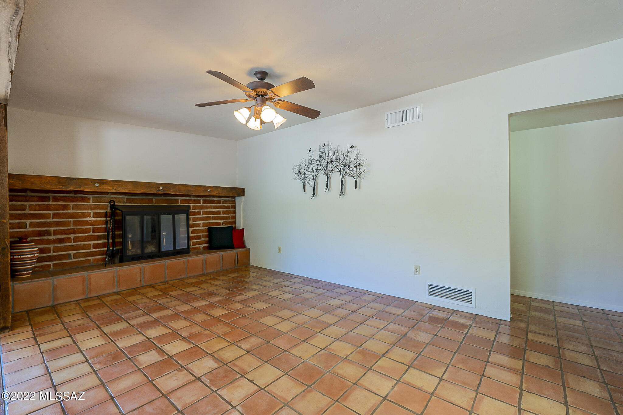 La Bella Vista (1-80) - Residential