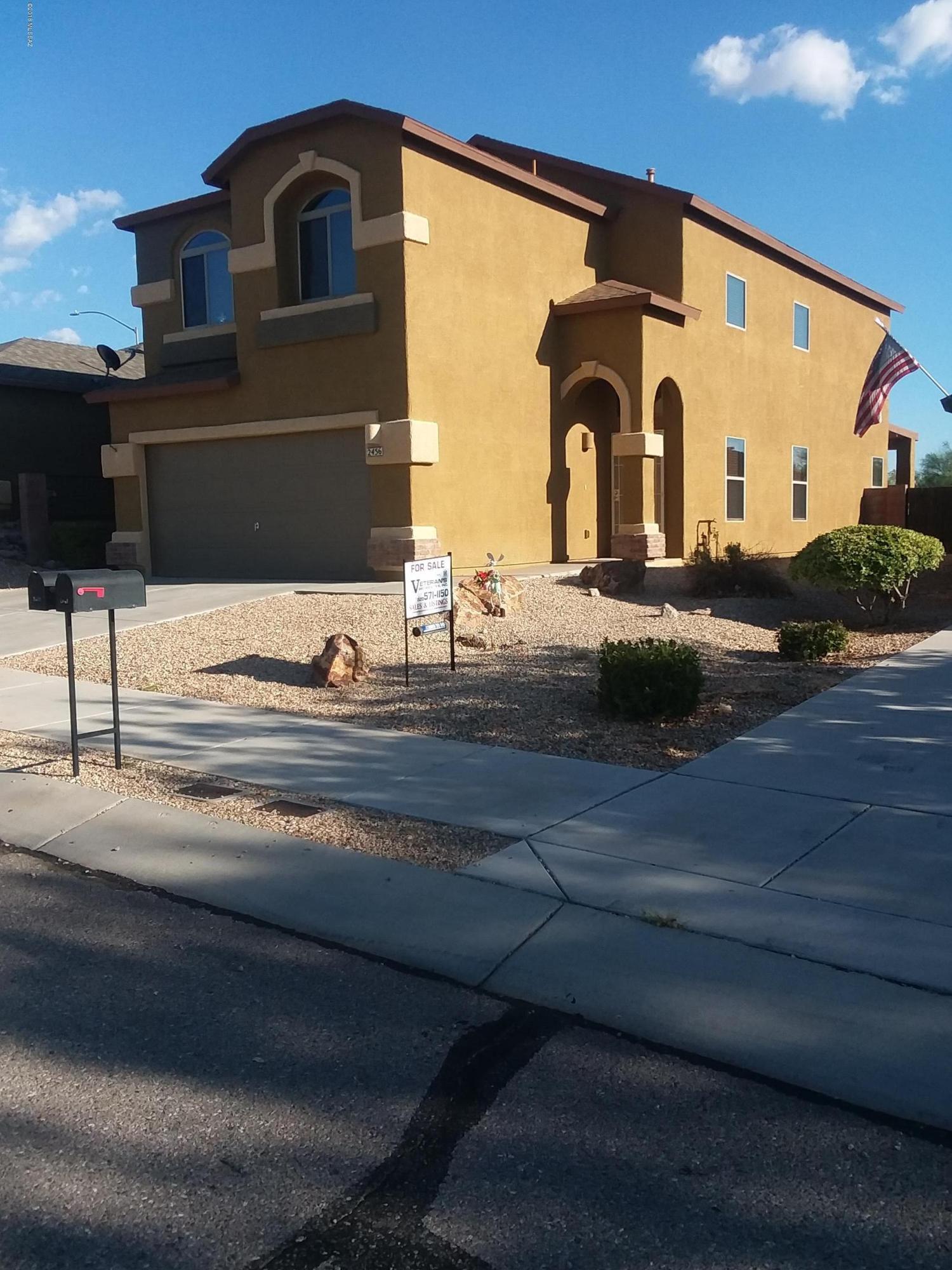 Tres Pueblos - Residential