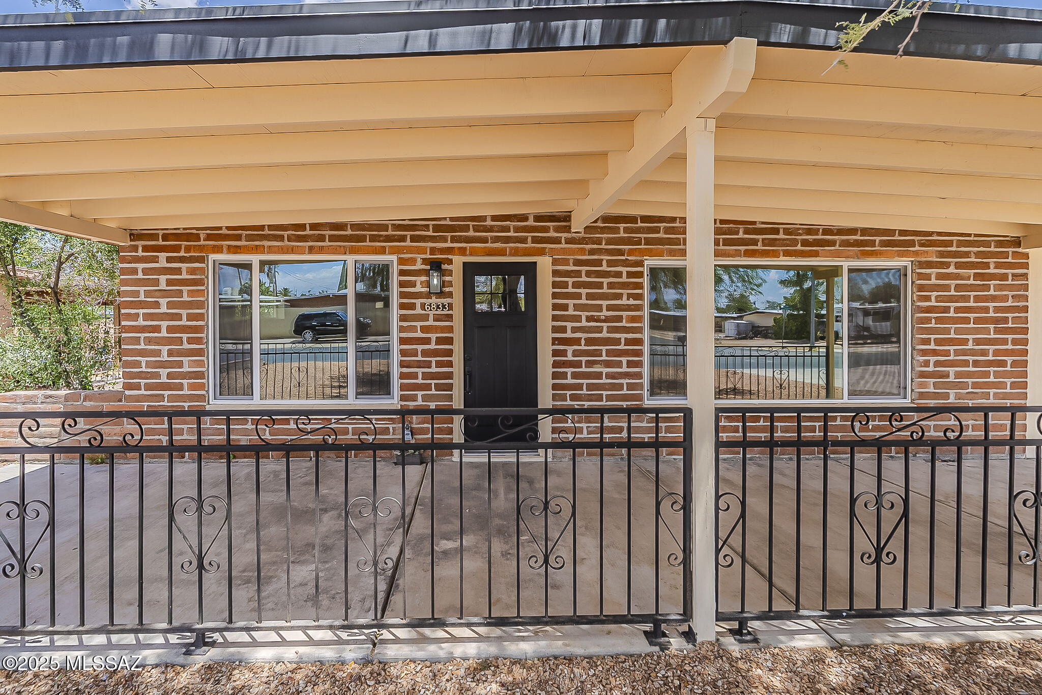 6833 E Calle Marte