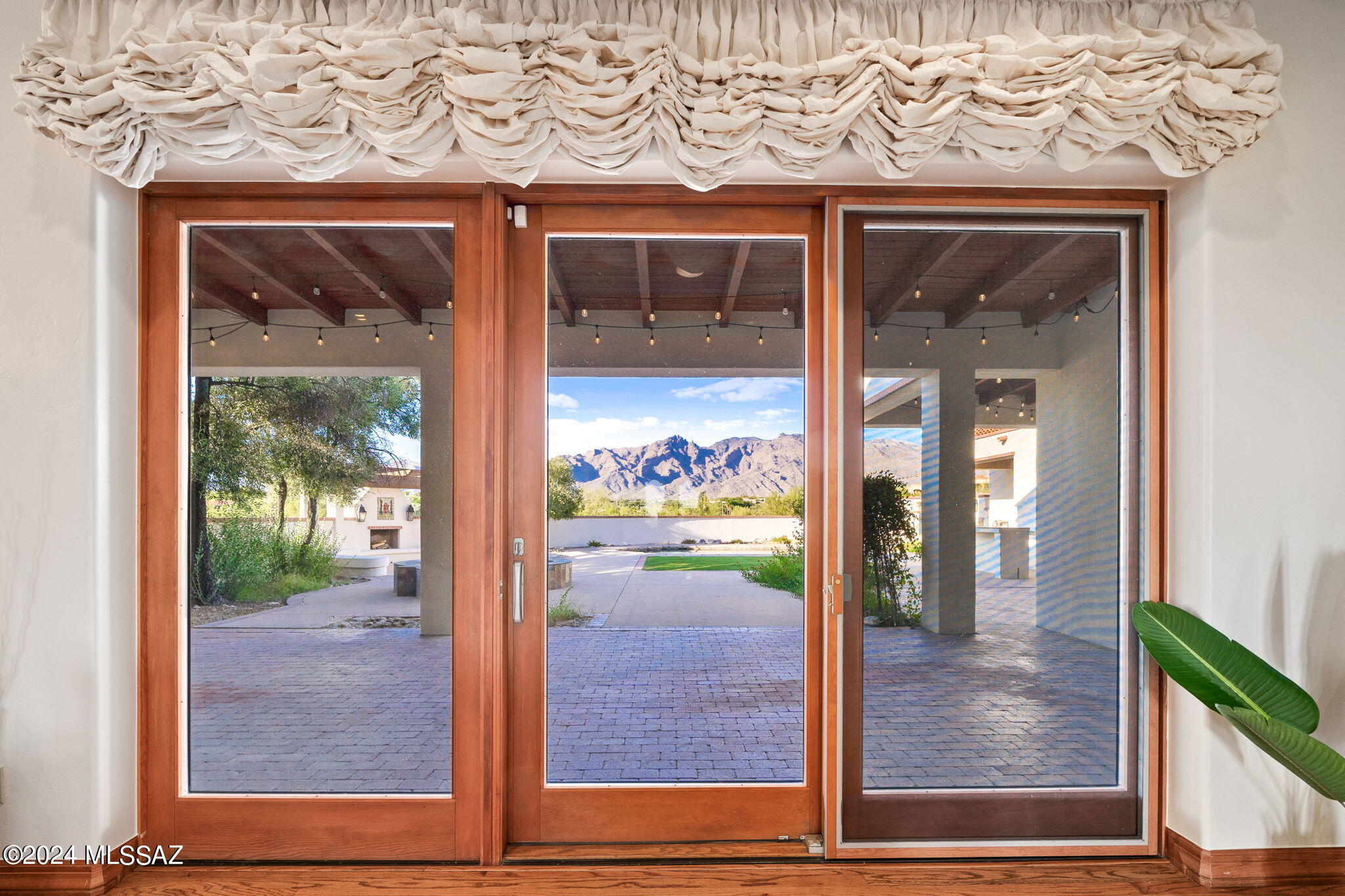 La Puerta On Hacienda Del Sol (1-10) - Residential