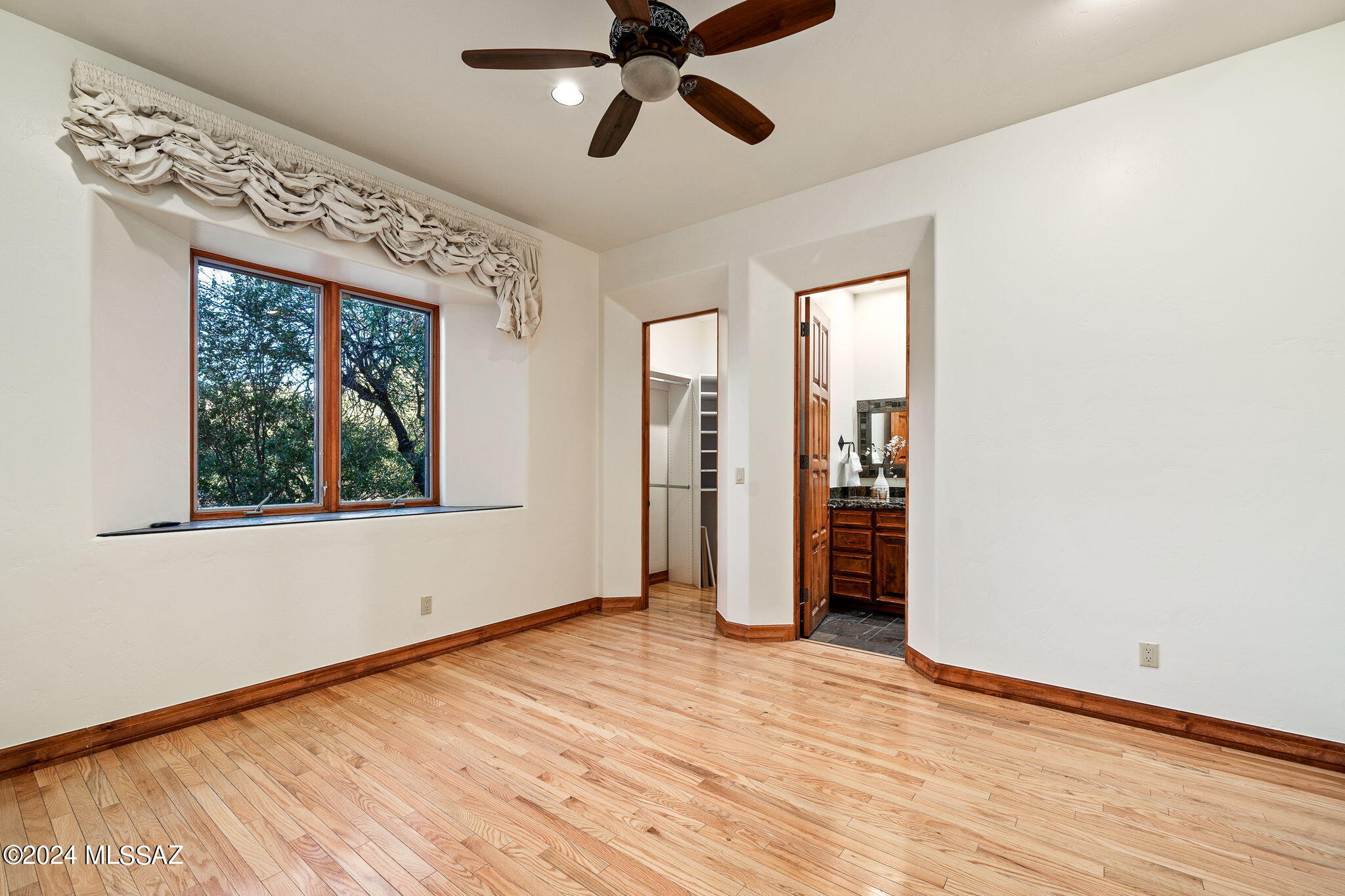 La Puerta On Hacienda Del Sol (1-10) - Residential
