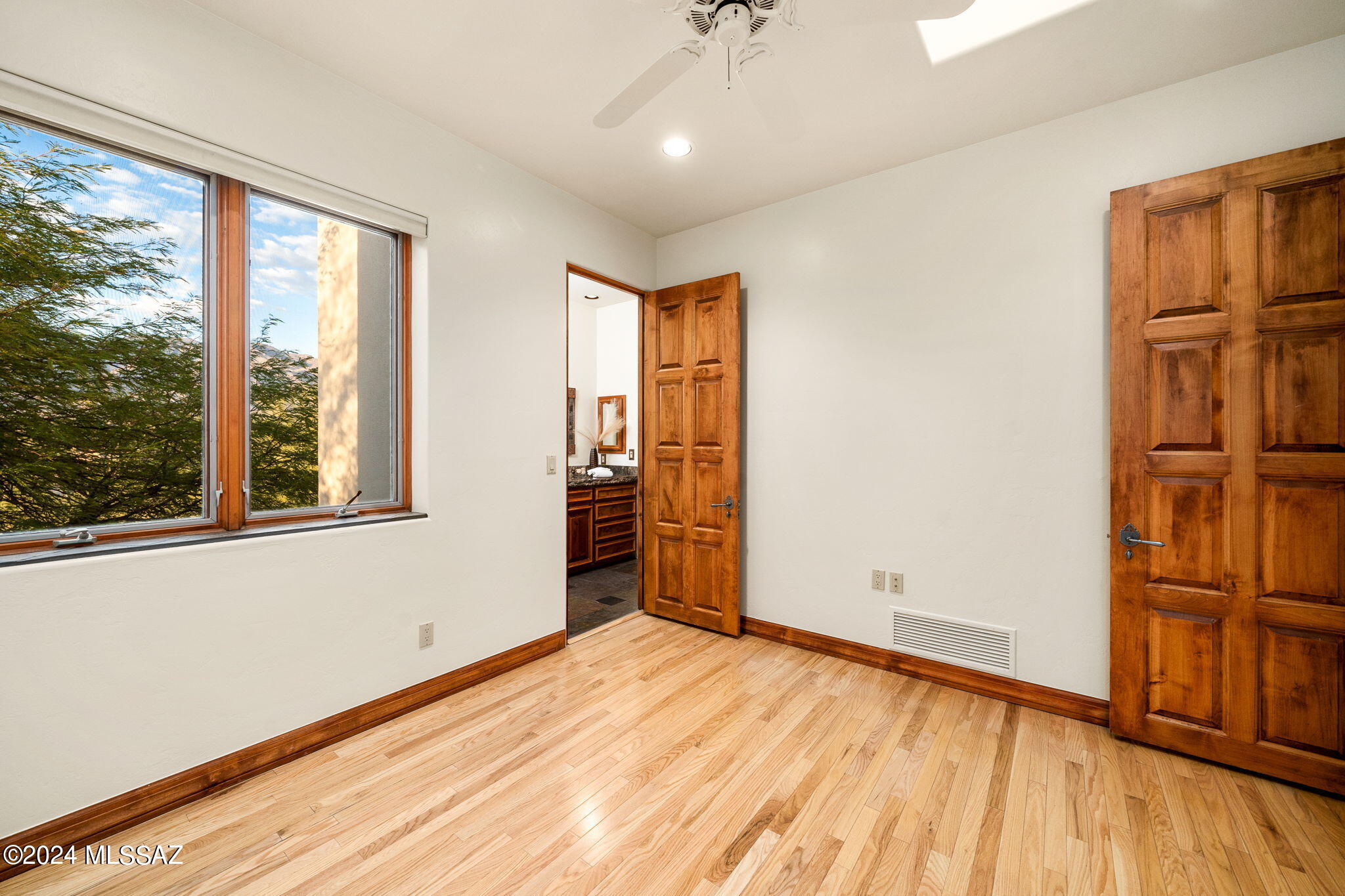 La Puerta On Hacienda Del Sol (1-10) - Residential
