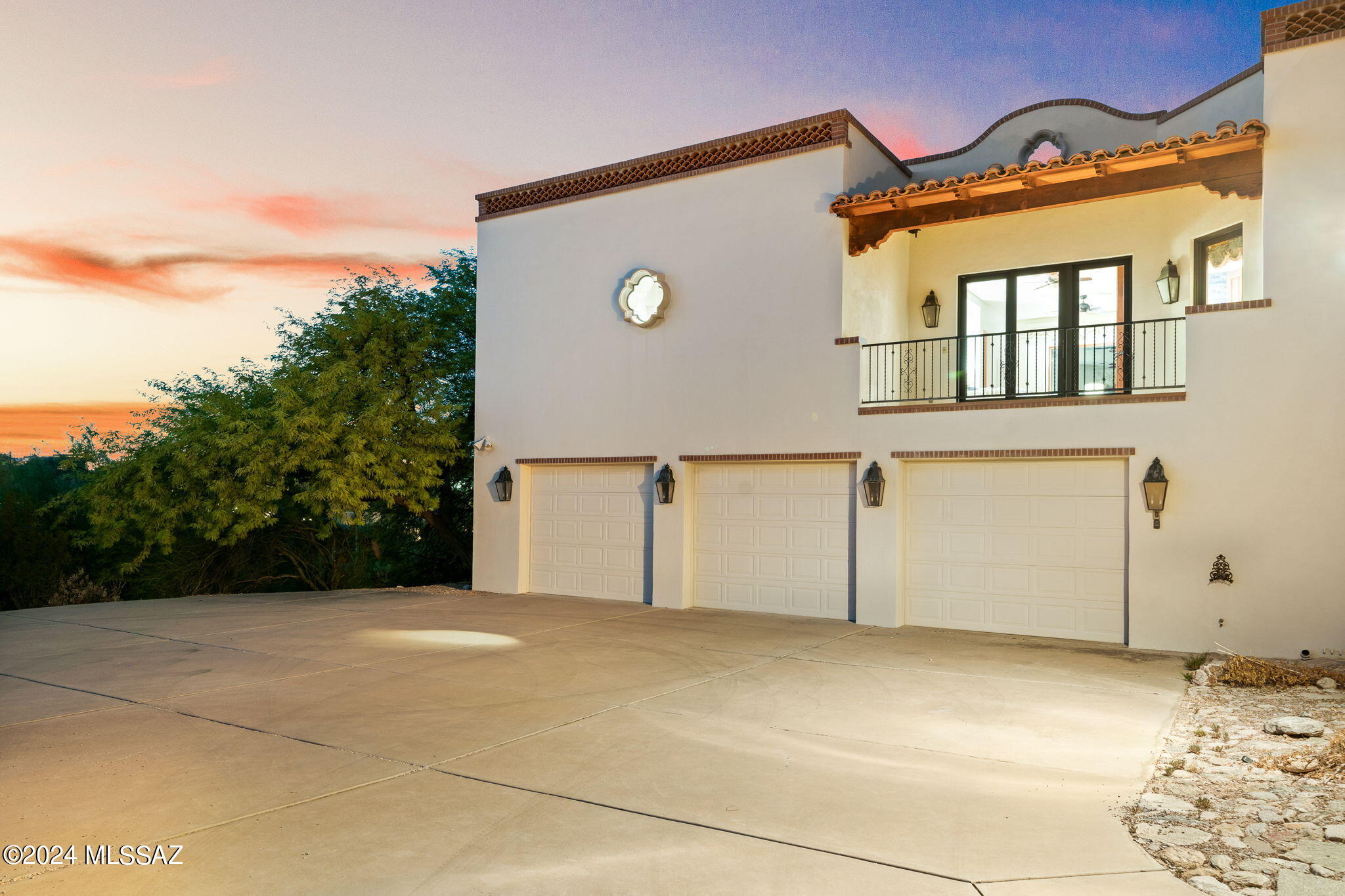 La Puerta On Hacienda Del Sol (1-10) - Residential