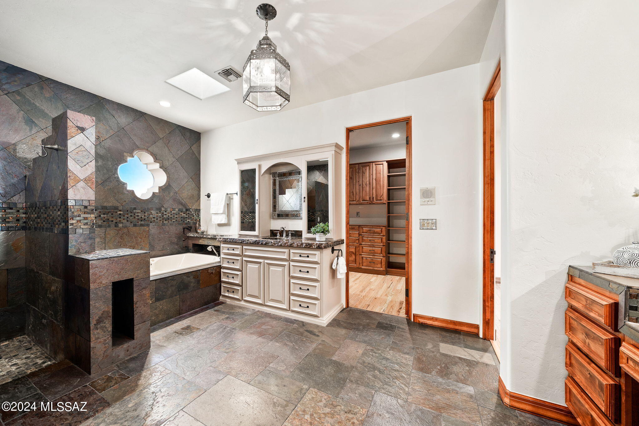 La Puerta On Hacienda Del Sol (1-10) - Residential